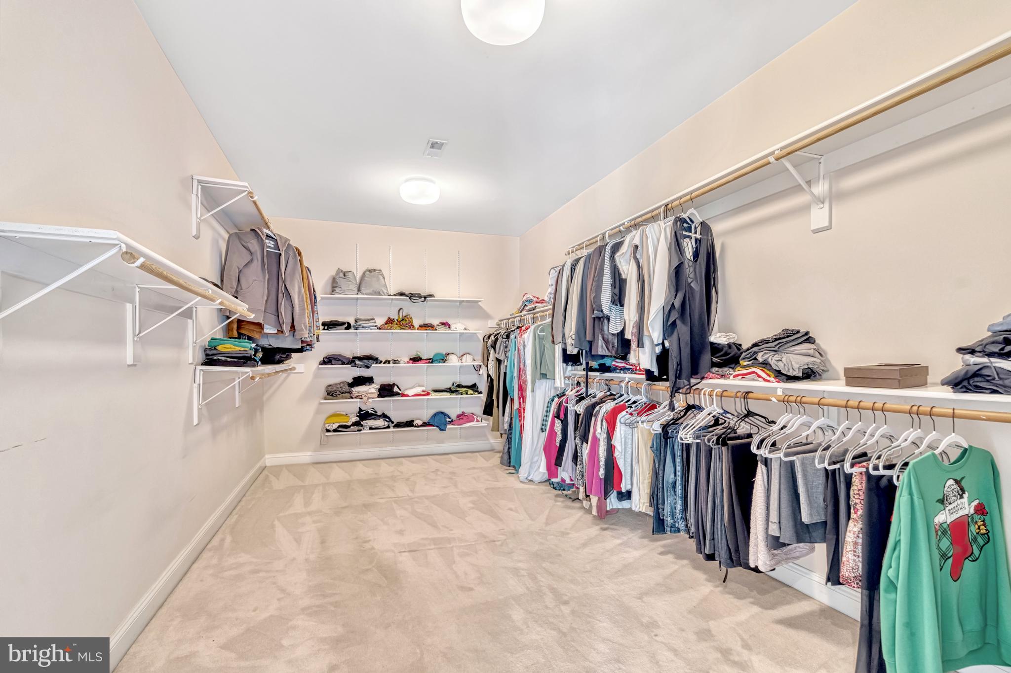 BEACON HILL - Residential