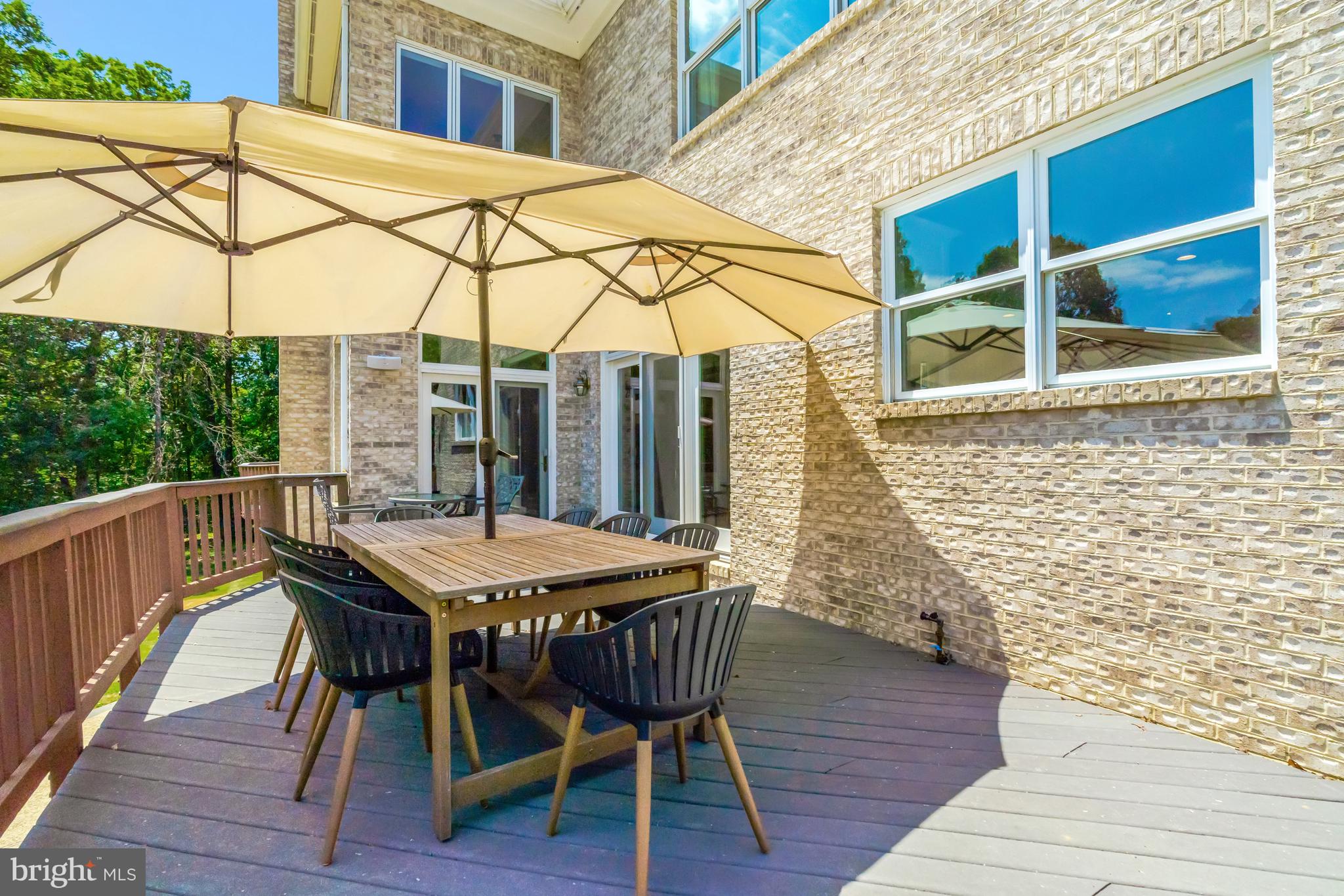 BEACON HILL - Residential