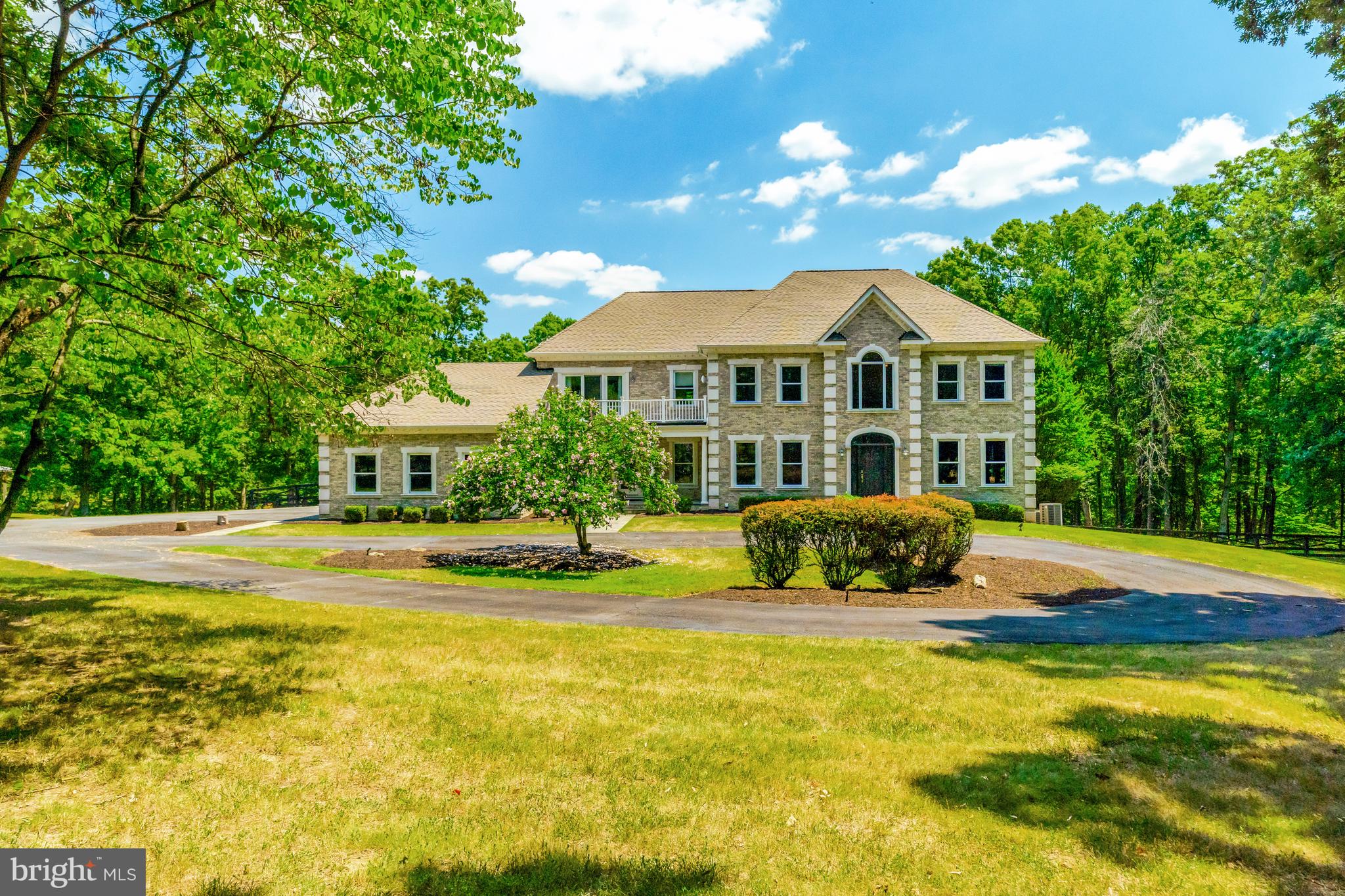 BEACON HILL - Residential