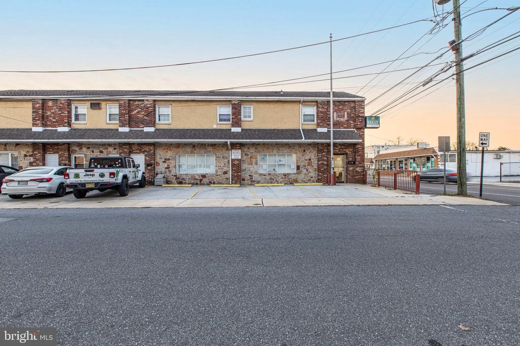 Photo of 1507 Meetinghouse Road, UPPER CHICHESTER, PA 19061 (MLS # PADE2104506)