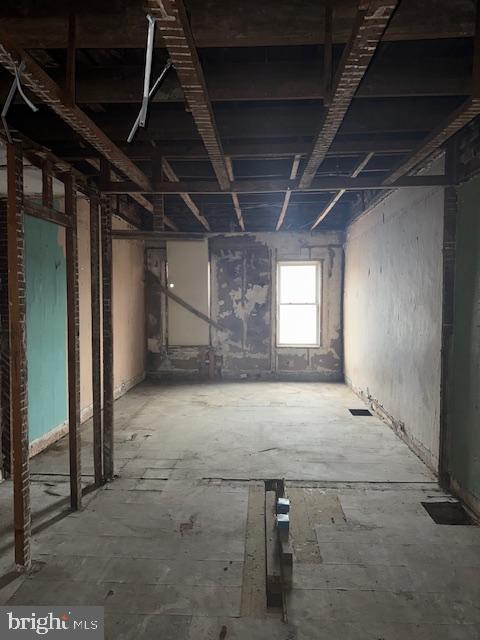 MILL HILL - Residential