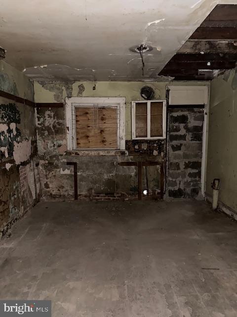 MILL HILL - Residential