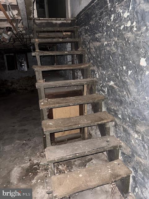 MILL HILL - Residential