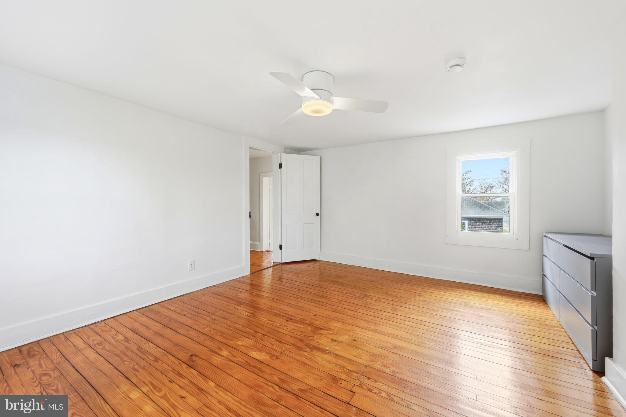 EASTON - Residential