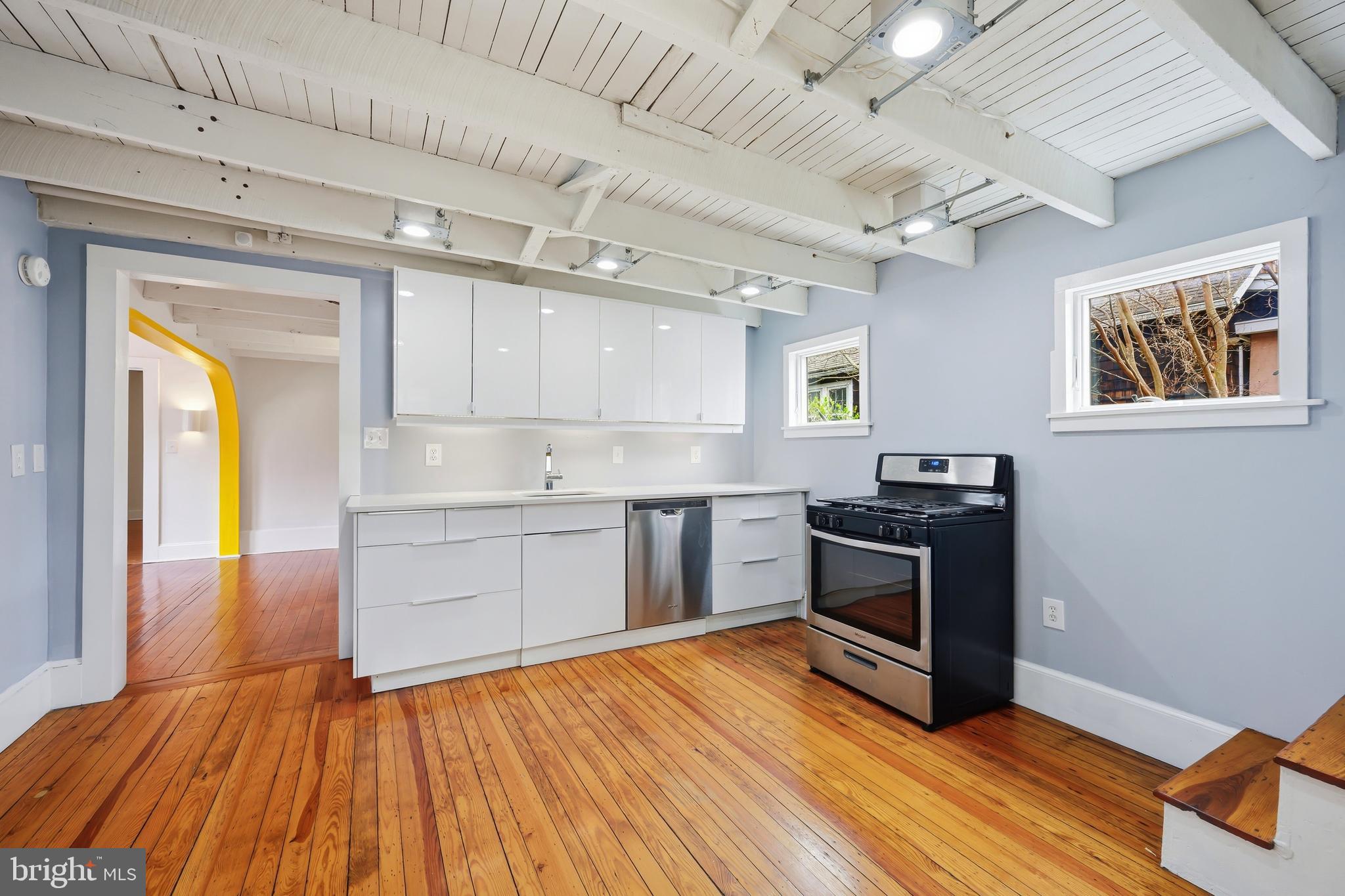 EASTON - Residential