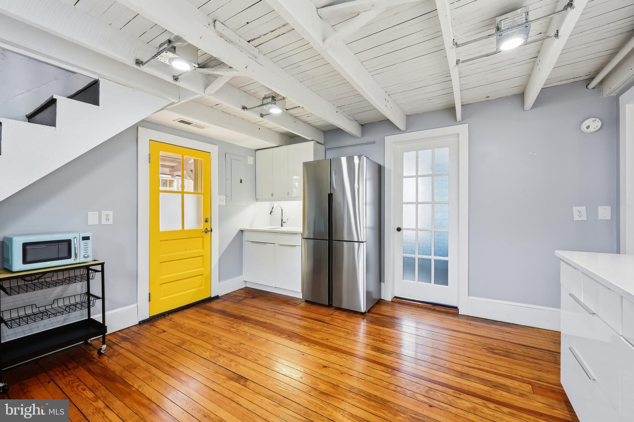 EASTON - Residential