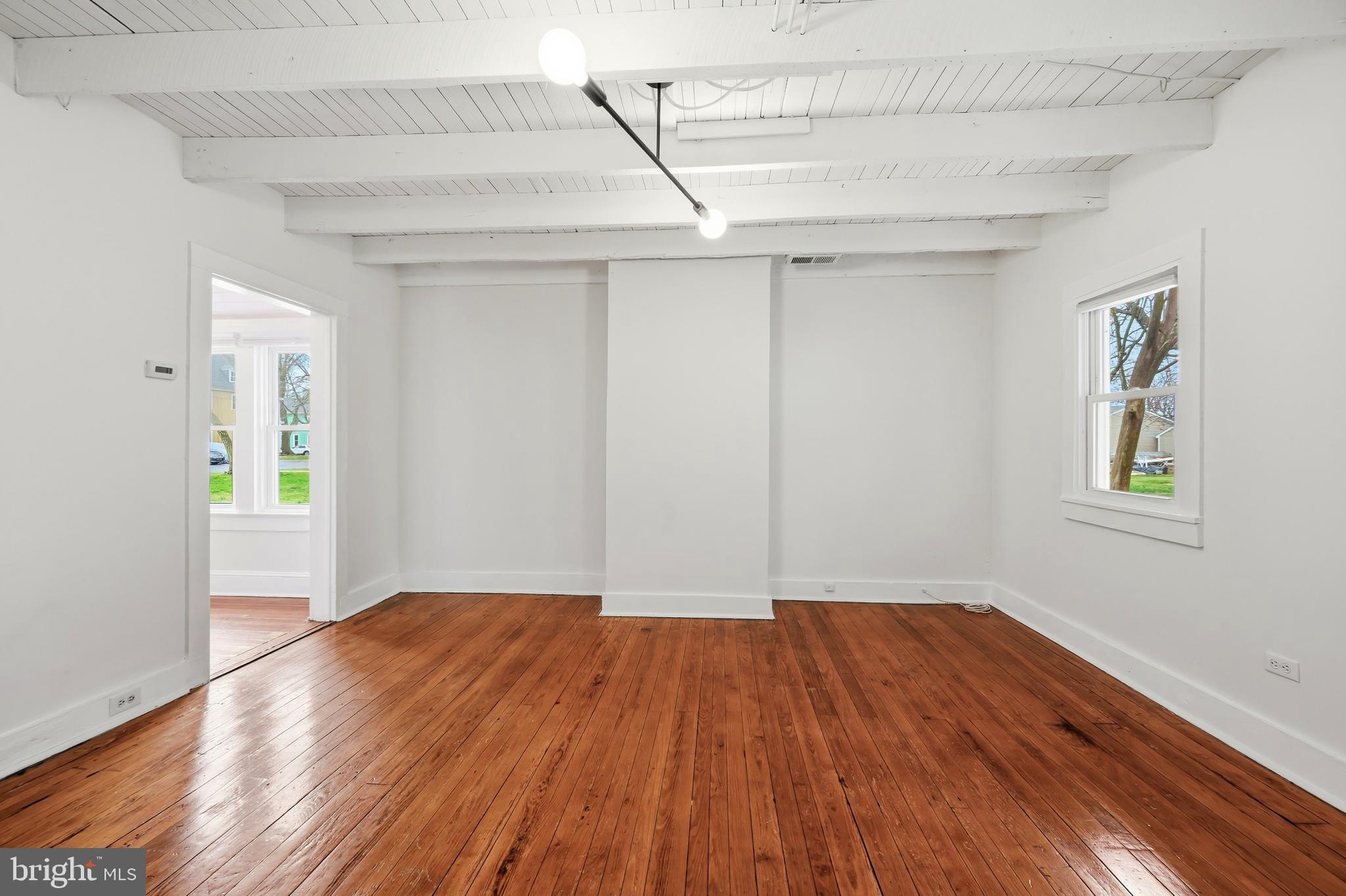 EASTON - Residential