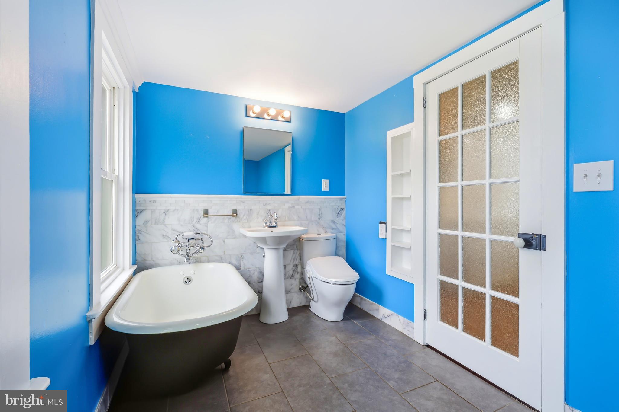 EASTON - Residential