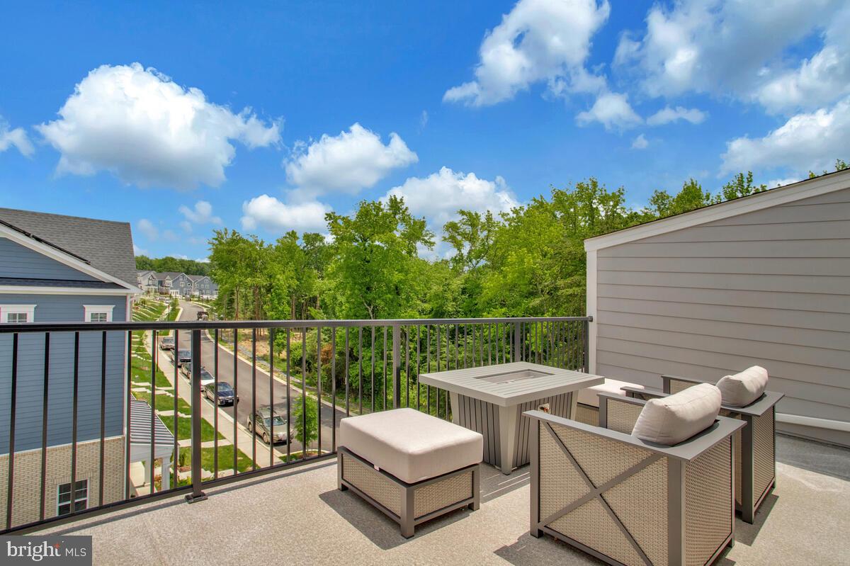 PARKSIDE PRESERVE - Residential