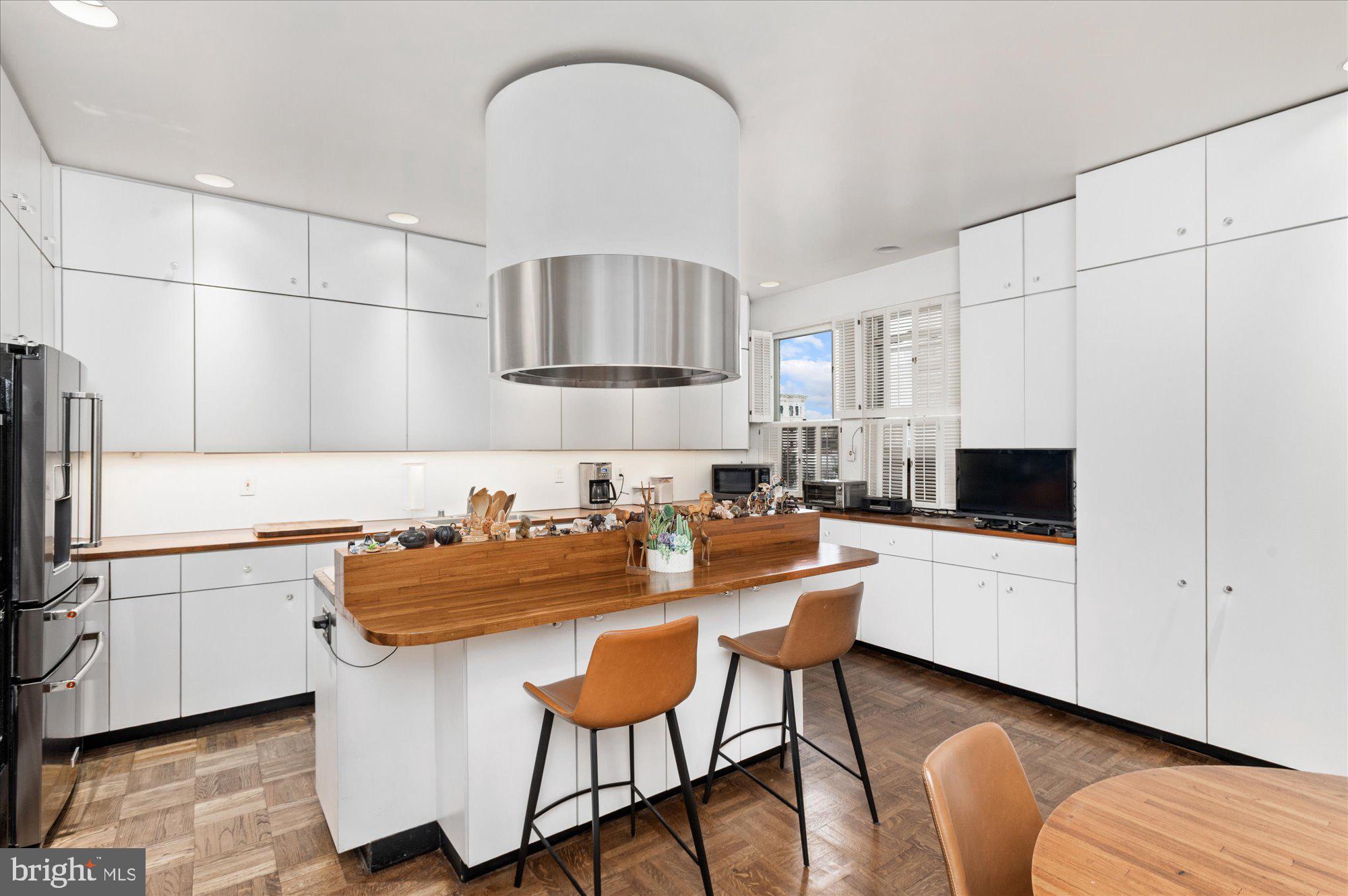 2029 CONNECTICUT AVENUE NW 54