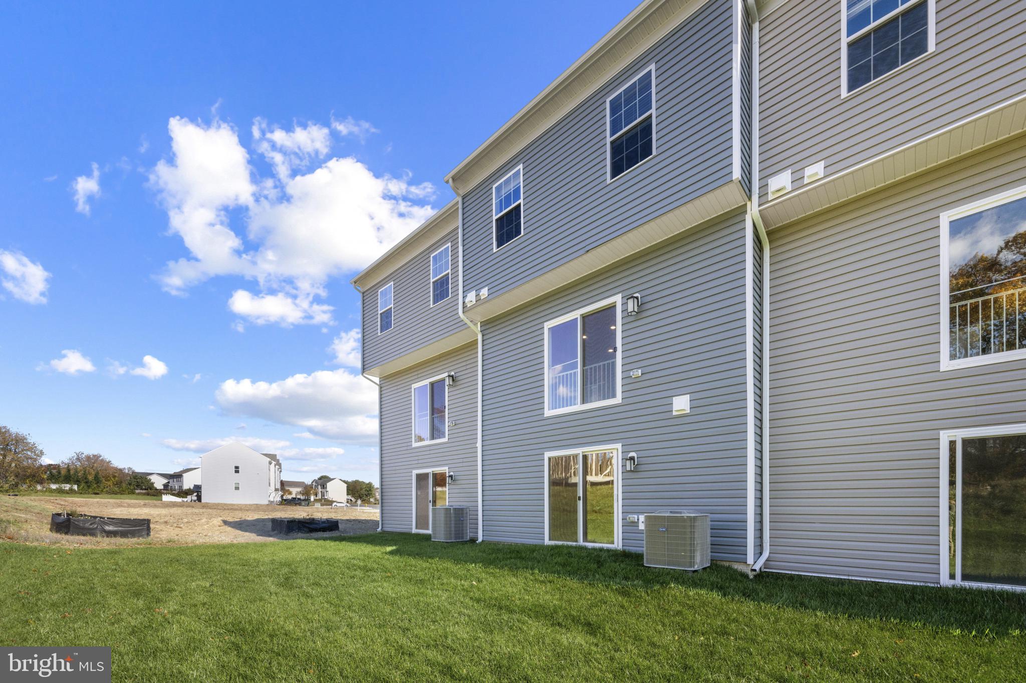 MAGNOLIA LANDING - Residential