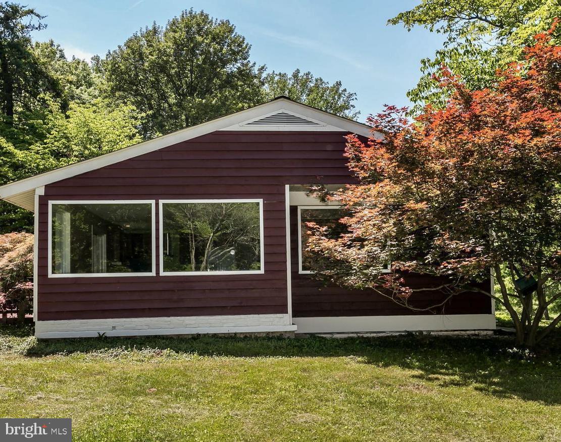 LYON ACRES - Residential