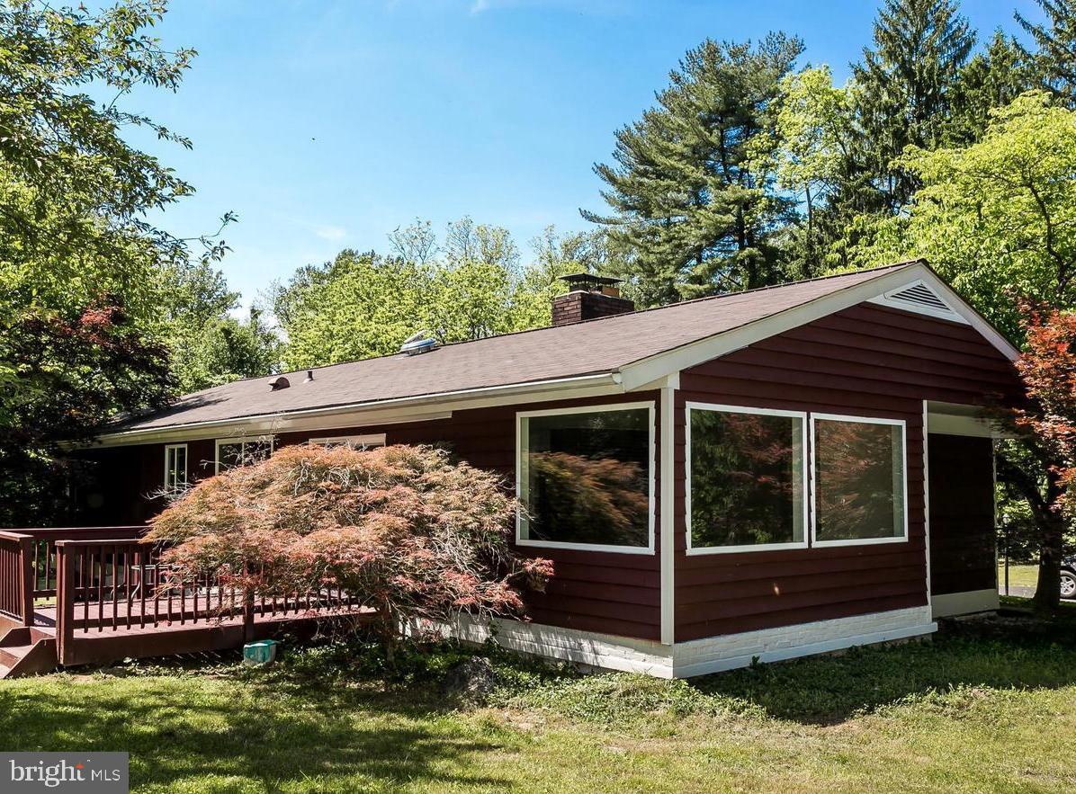 LYON ACRES - Residential