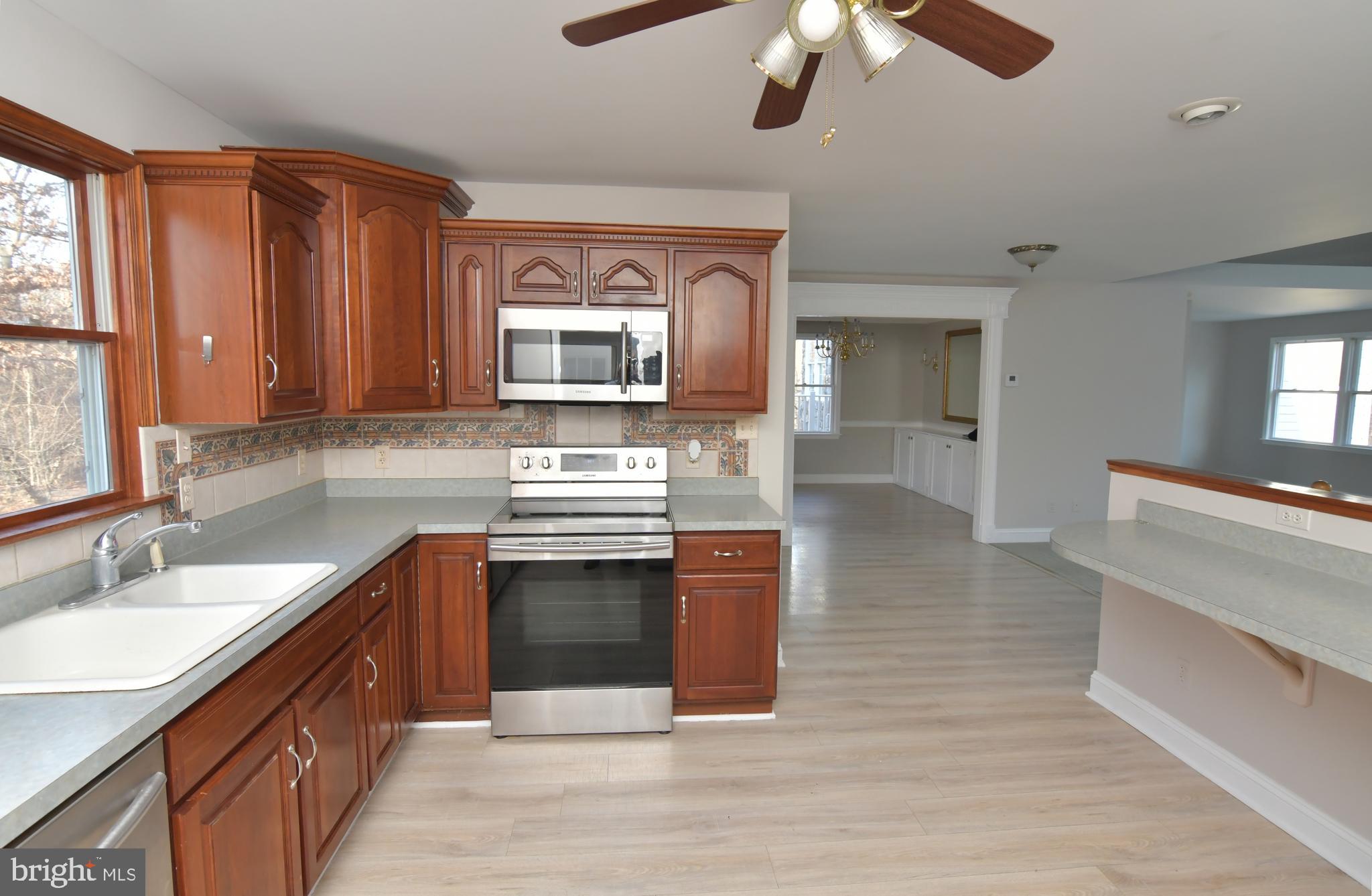 RIVER RIDGE ON THE SHENANDOAH - Residential