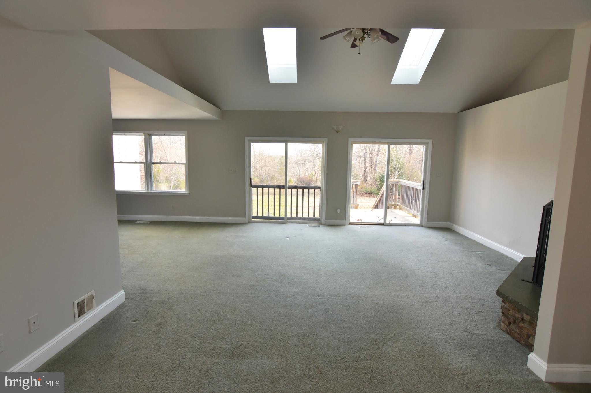 RIVER RIDGE ON THE SHENANDOAH - Residential