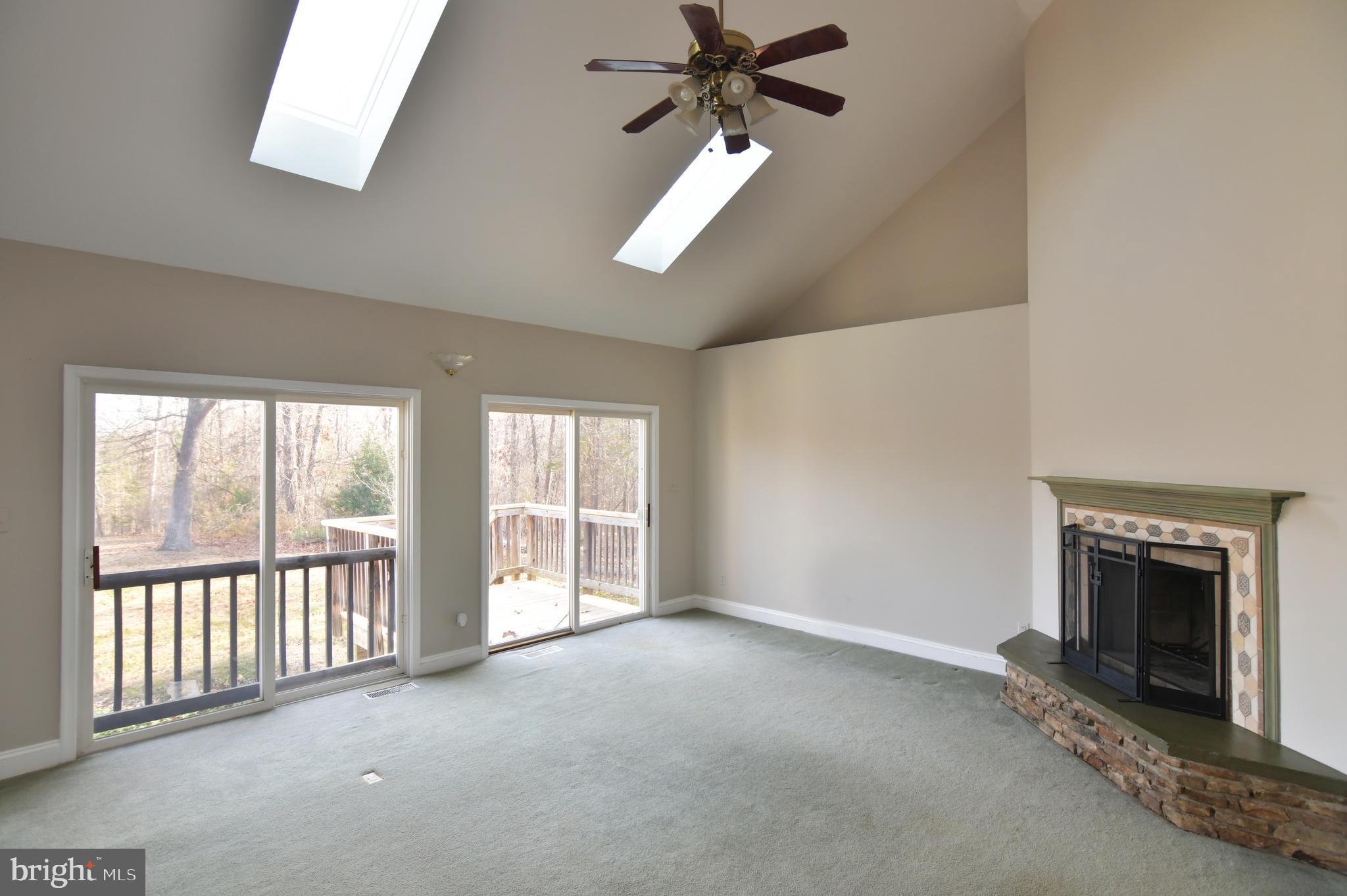 RIVER RIDGE ON THE SHENANDOAH - Residential