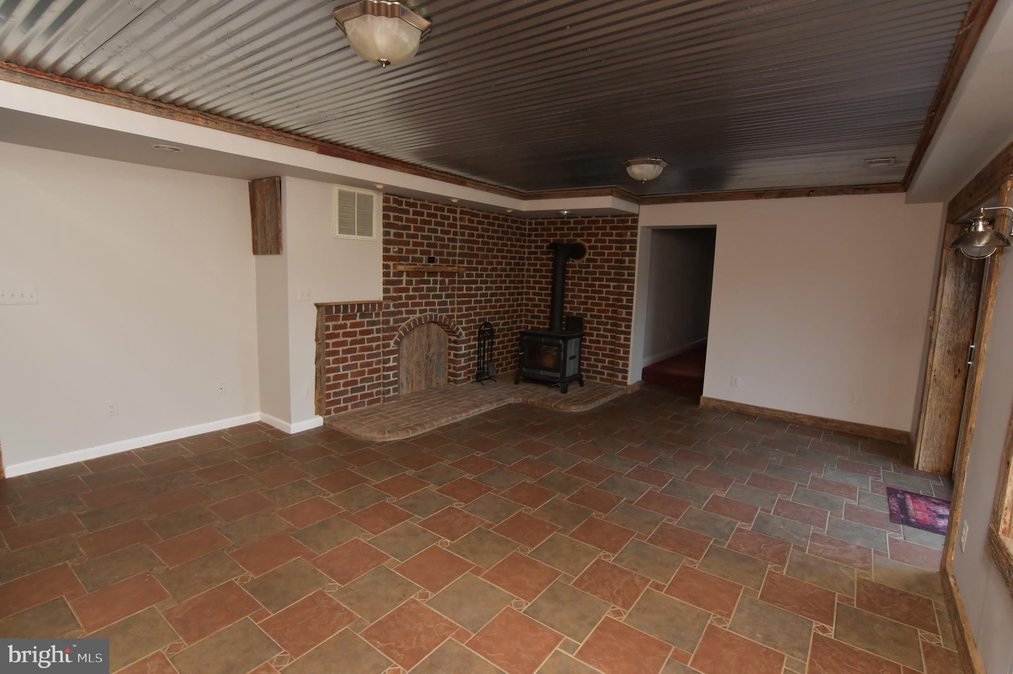 RIVER RIDGE ON THE SHENANDOAH - Residential