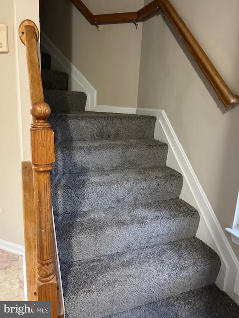 VILLAGE OF DEER PARK - Residential Lease