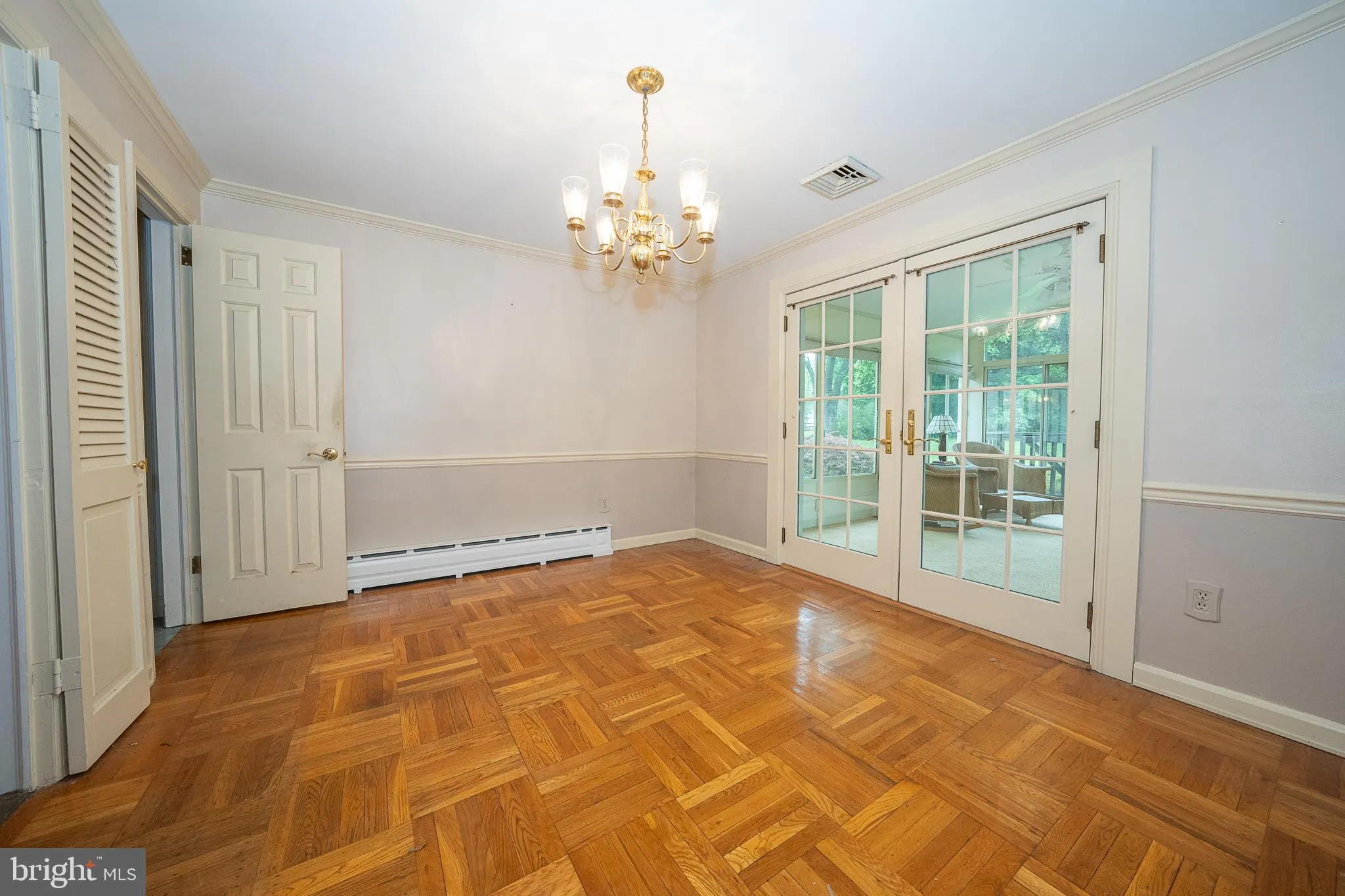 West Chester, Pennsylvania 19380, United States, 3 Bedrooms Bedrooms, ,2 BathroomsBathrooms,Residential,Pending,130015