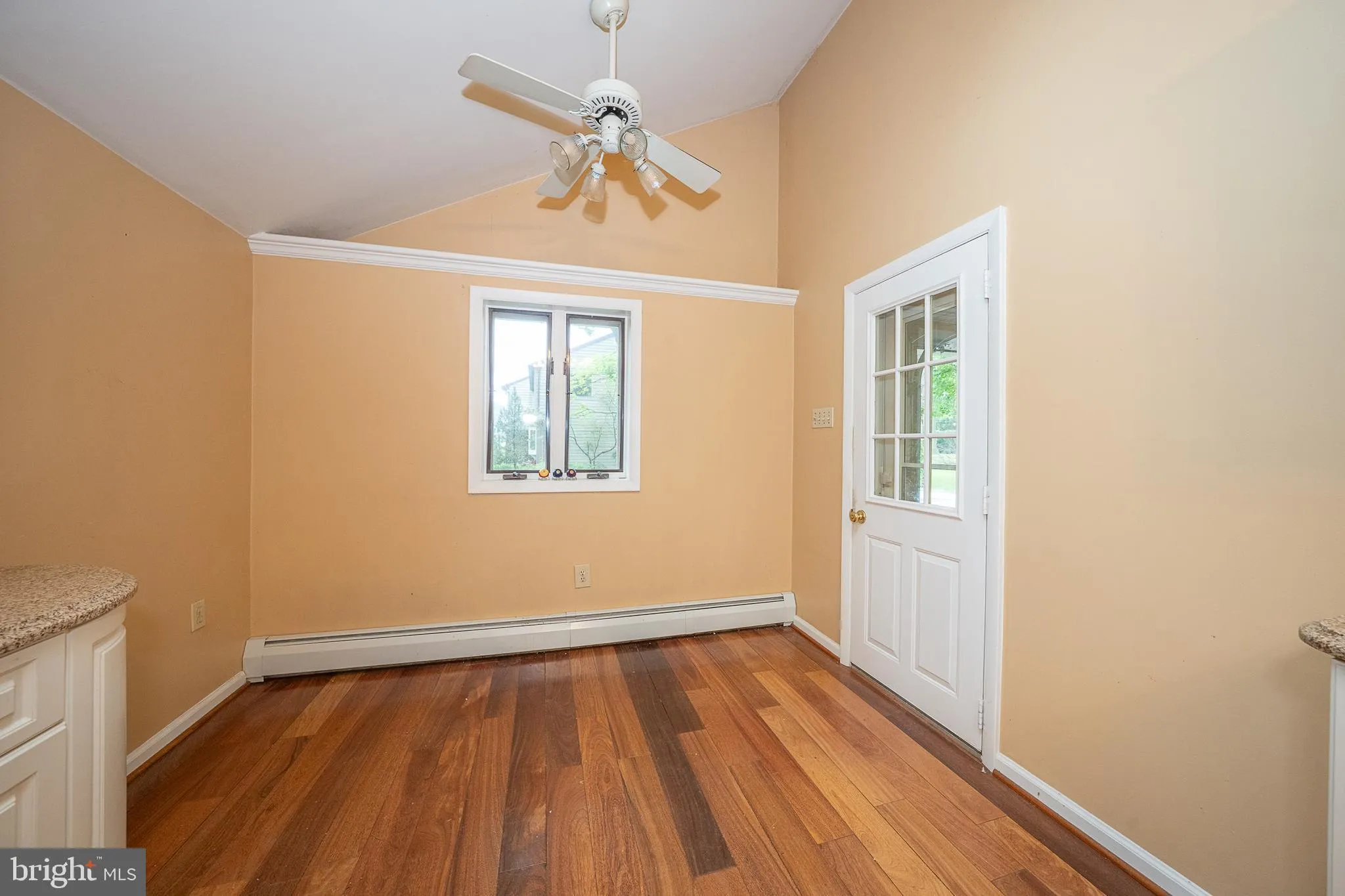 West Chester, Pennsylvania 19380, United States, 3 Bedrooms Bedrooms, ,2 BathroomsBathrooms,Residential,Pending,130015