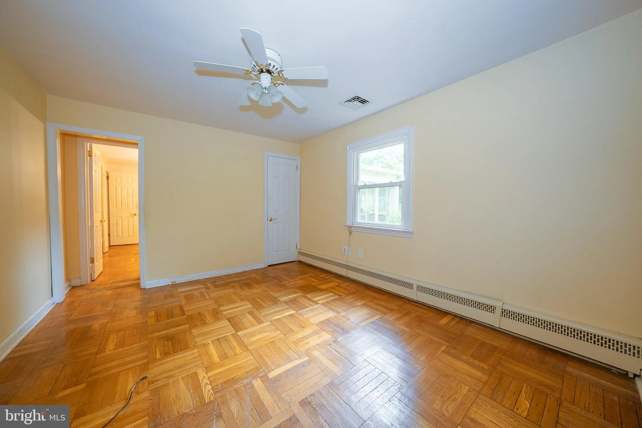 West Chester, Pennsylvania 19380, United States, 3 Bedrooms Bedrooms, ,2 BathroomsBathrooms,Residential,Pending,130015