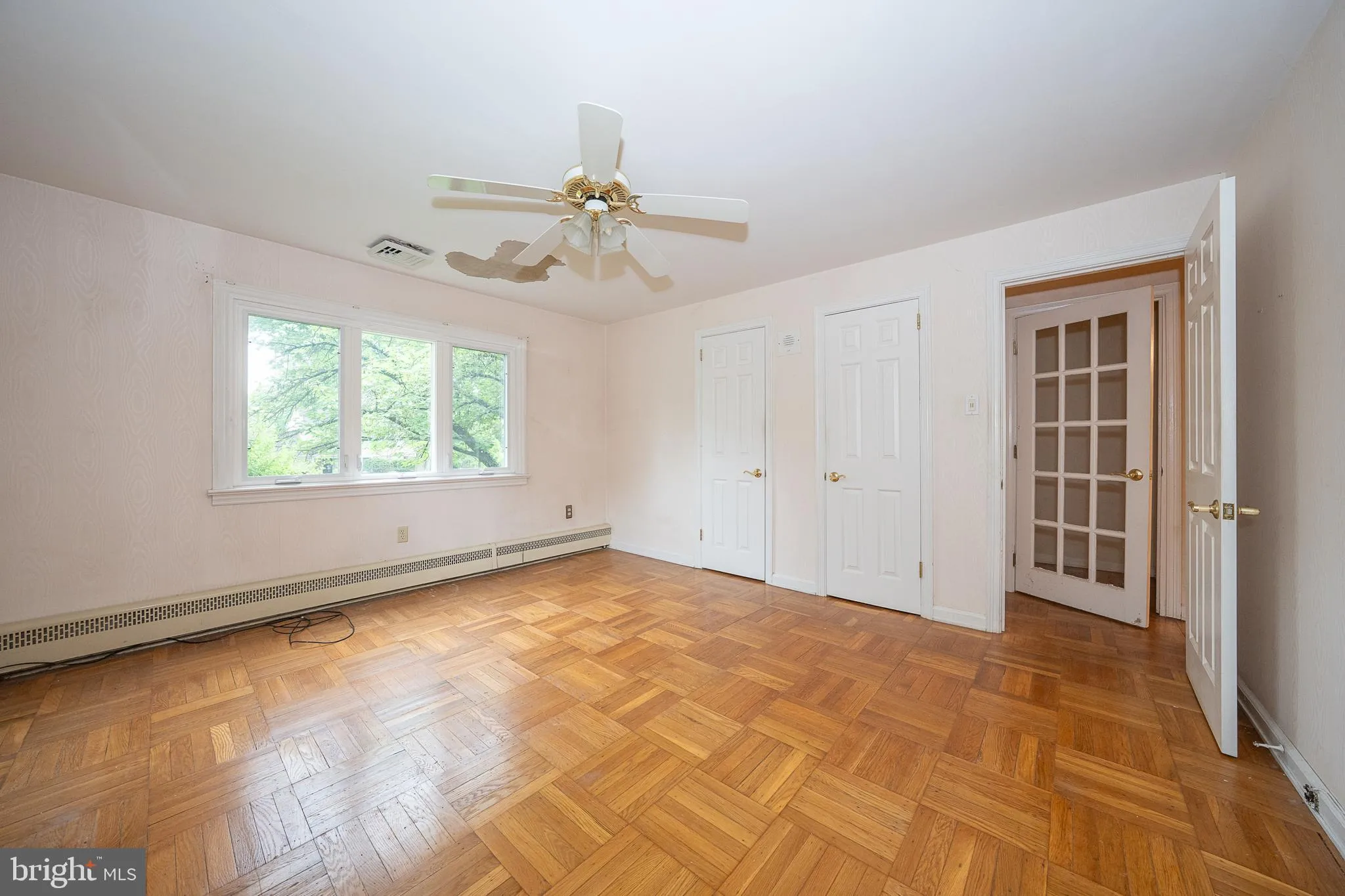 West Chester, Pennsylvania 19380, United States, 3 Bedrooms Bedrooms, ,2 BathroomsBathrooms,Residential,Pending,130015