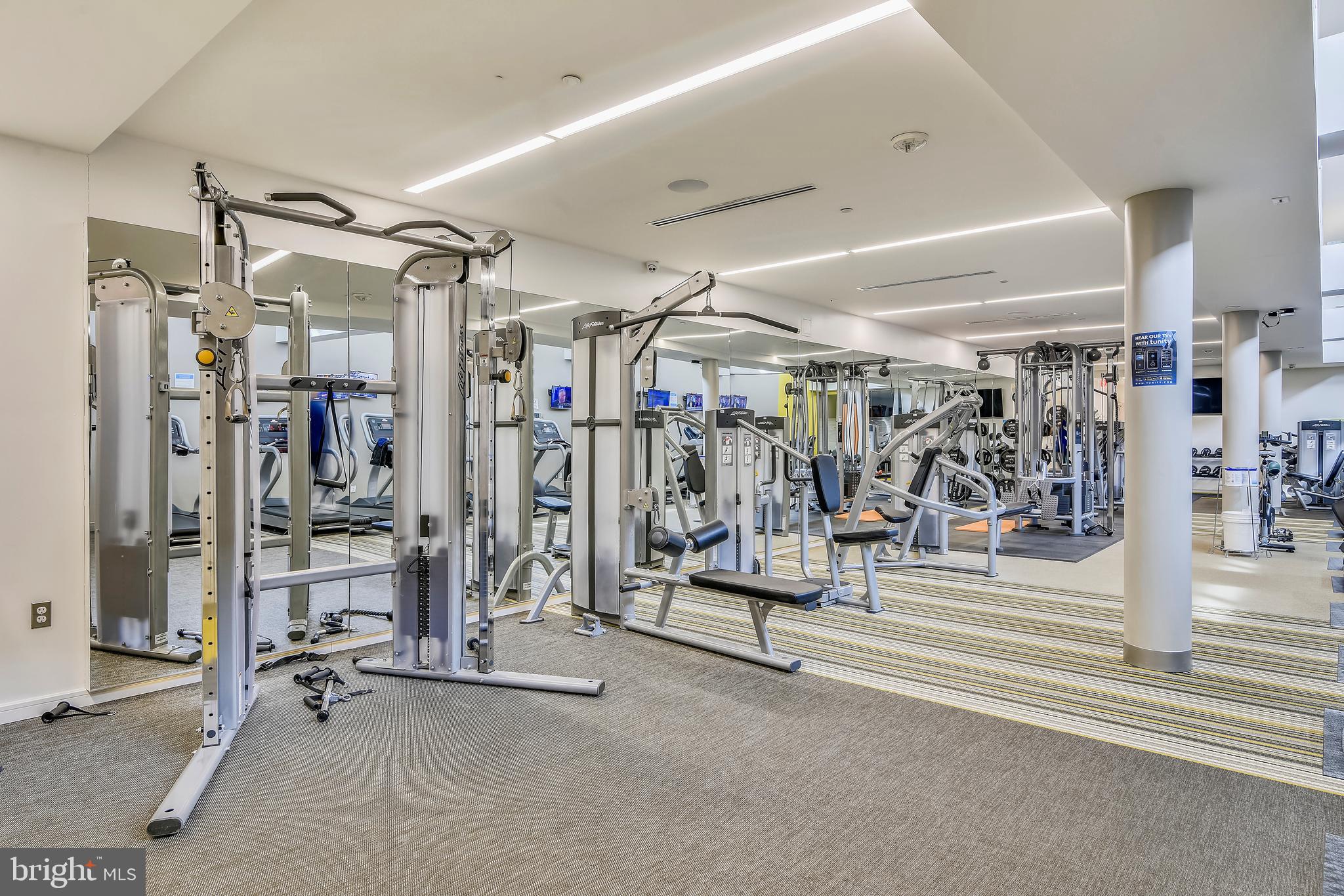 ROTONDA - Residential