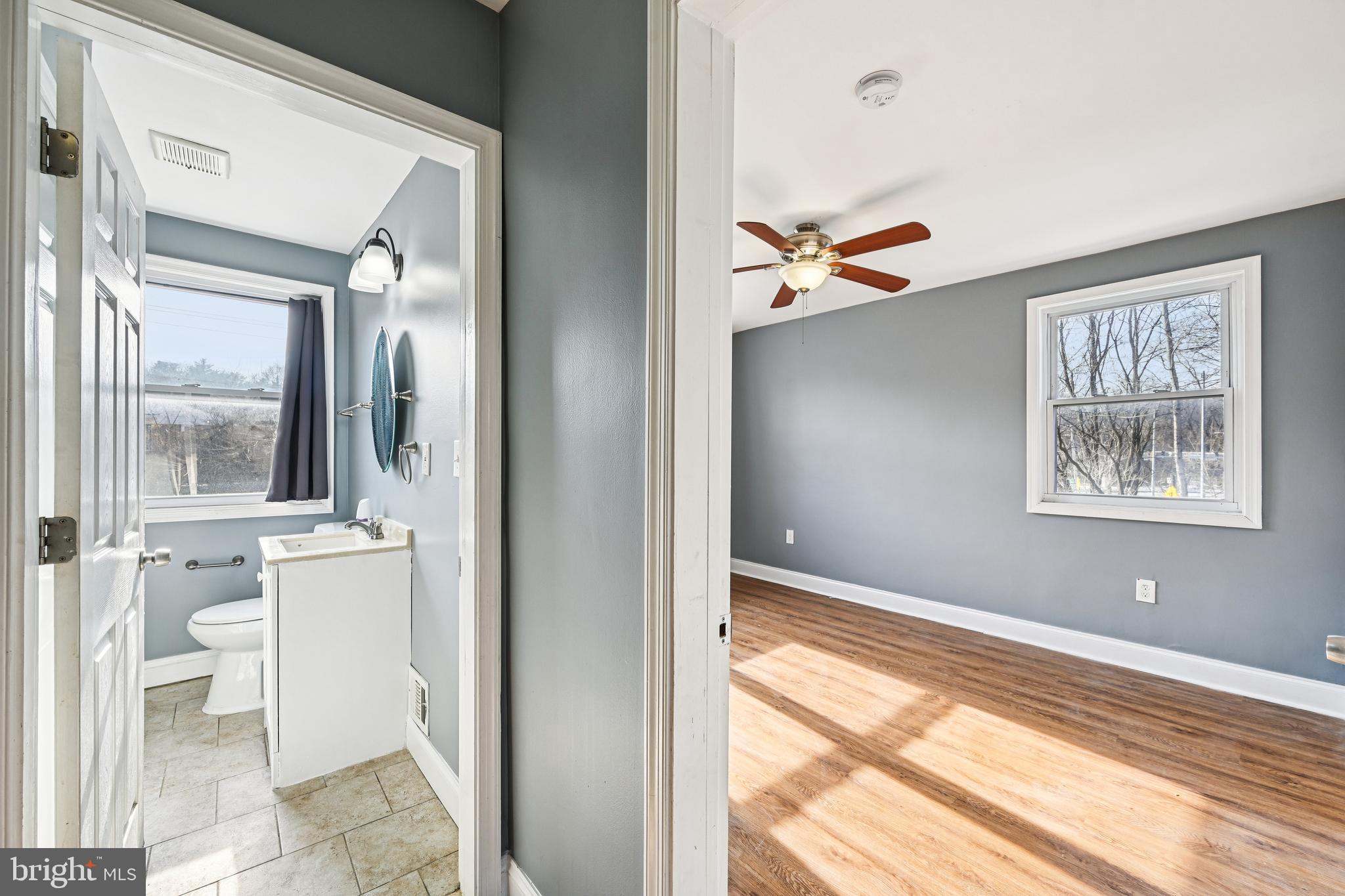 TEN HILLS - Residential