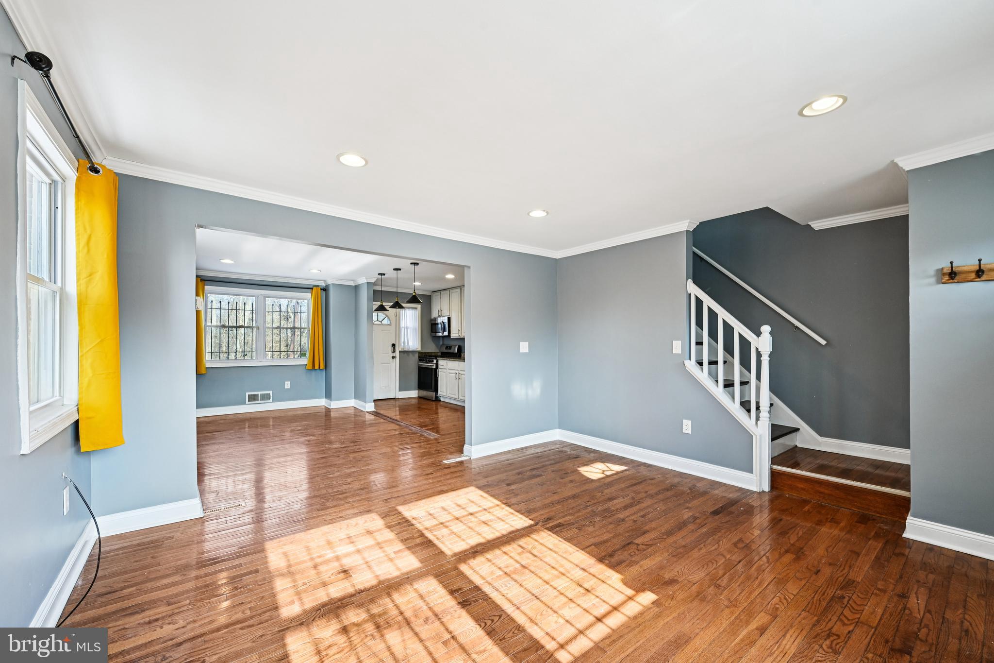 TEN HILLS - Residential