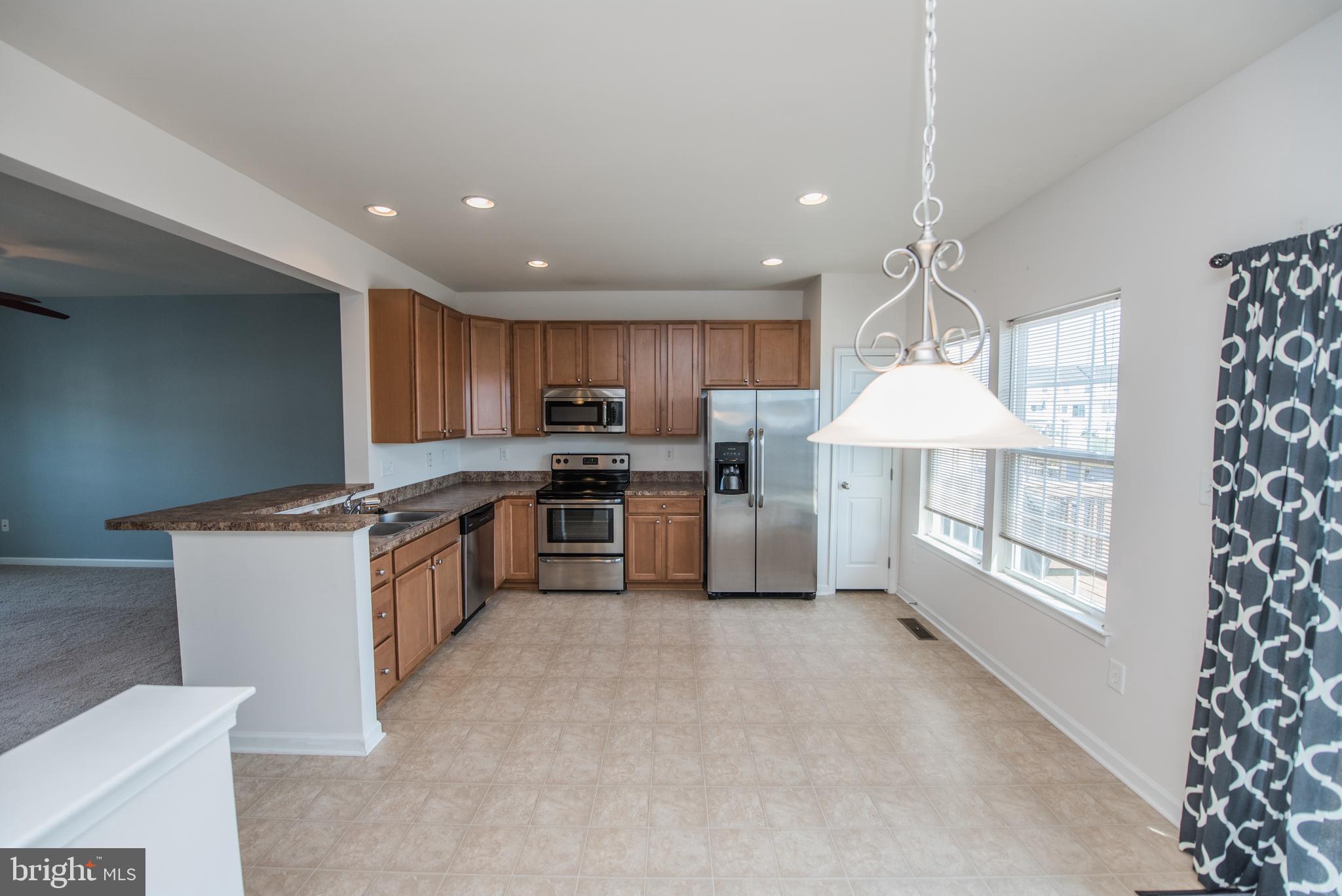 BROOKFIELD - Residential