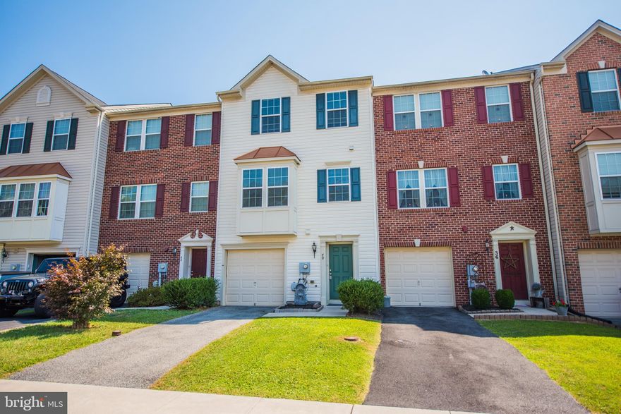 This great 3 level townhouse in Brookfield on the Potomac, offers everything the consumer wants...private patio, fenced rear, full deck off kitchen with steps to lower level, fully equipped kitchen, 2 full and 2 half baths and a commuters dream to easily access I81 and onto I70...take a look at this one with a great price as well! Location, condition and price...all the ingredients for a successful sale! AND RIVER ACCESS TOO!