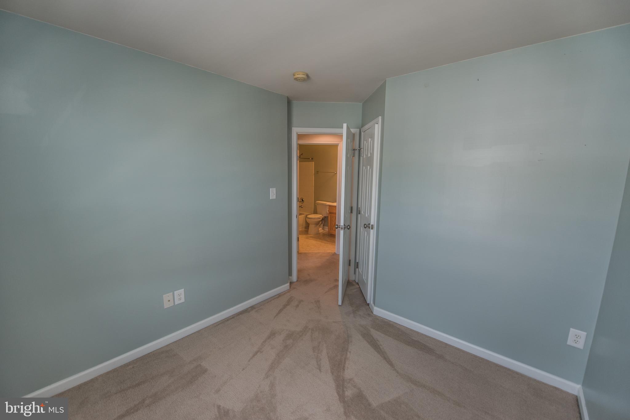 BROOKFIELD - Residential