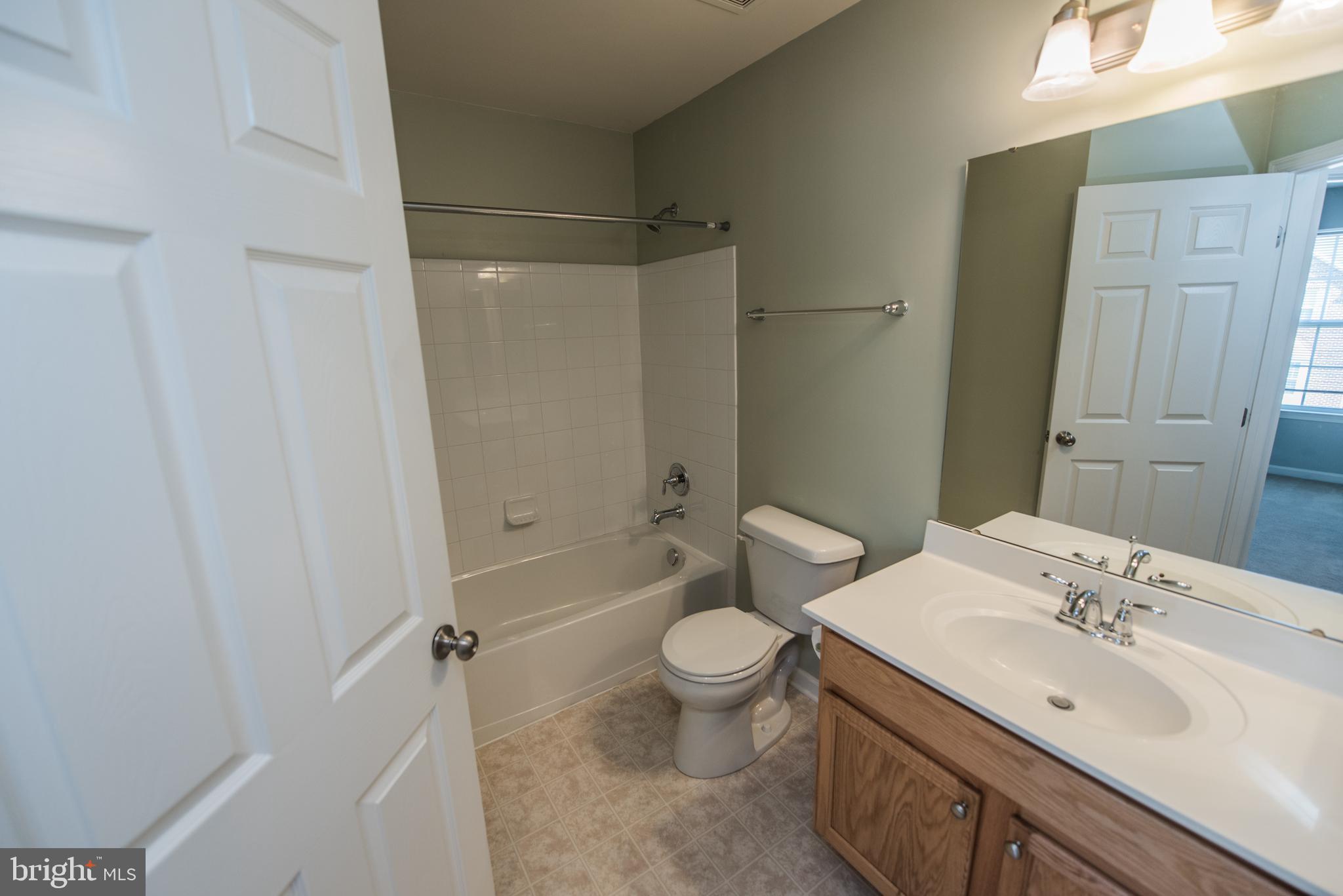 BROOKFIELD - Residential