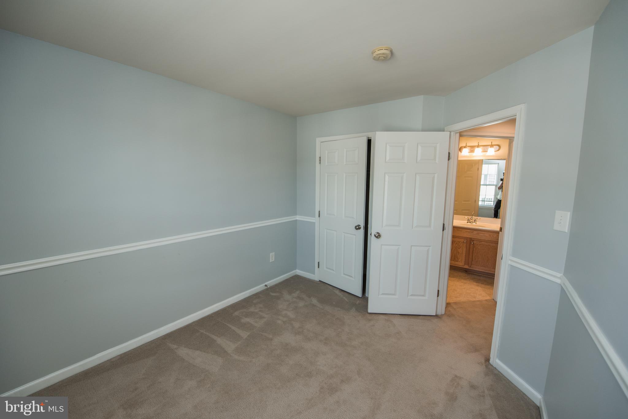 BROOKFIELD - Residential