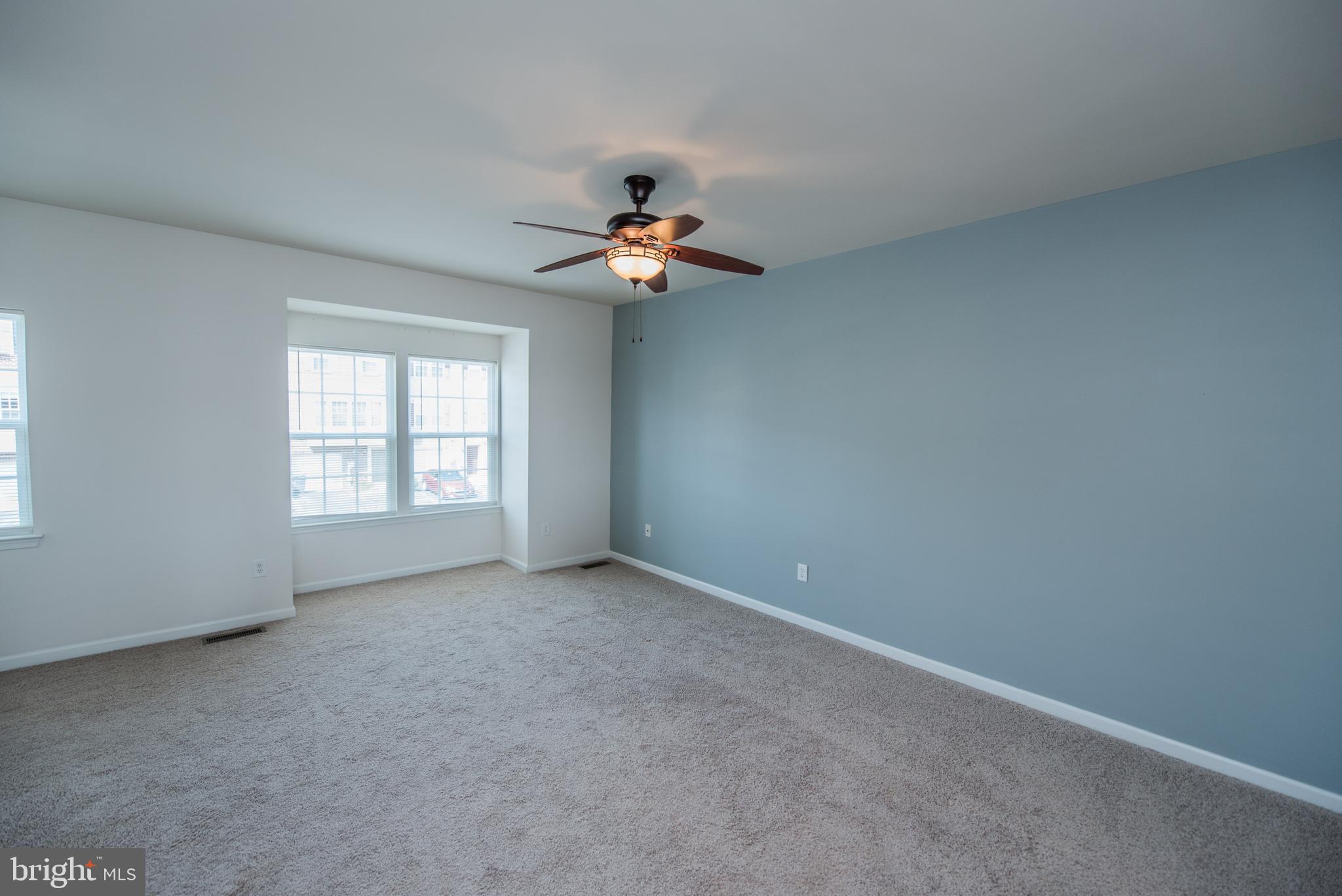 BROOKFIELD - Residential