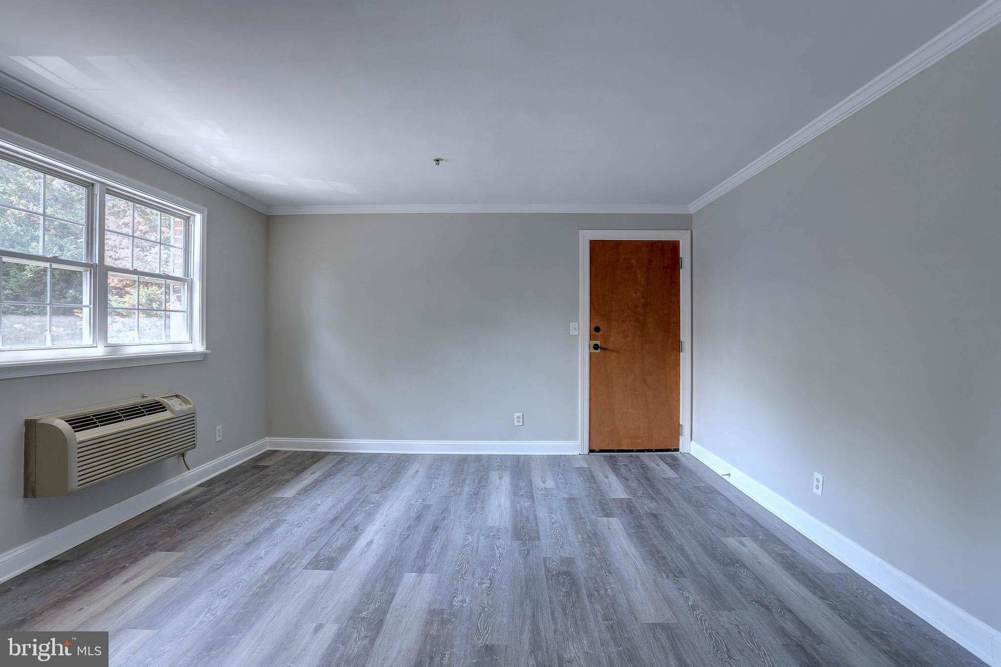 THE OAKS NORTH - Residential