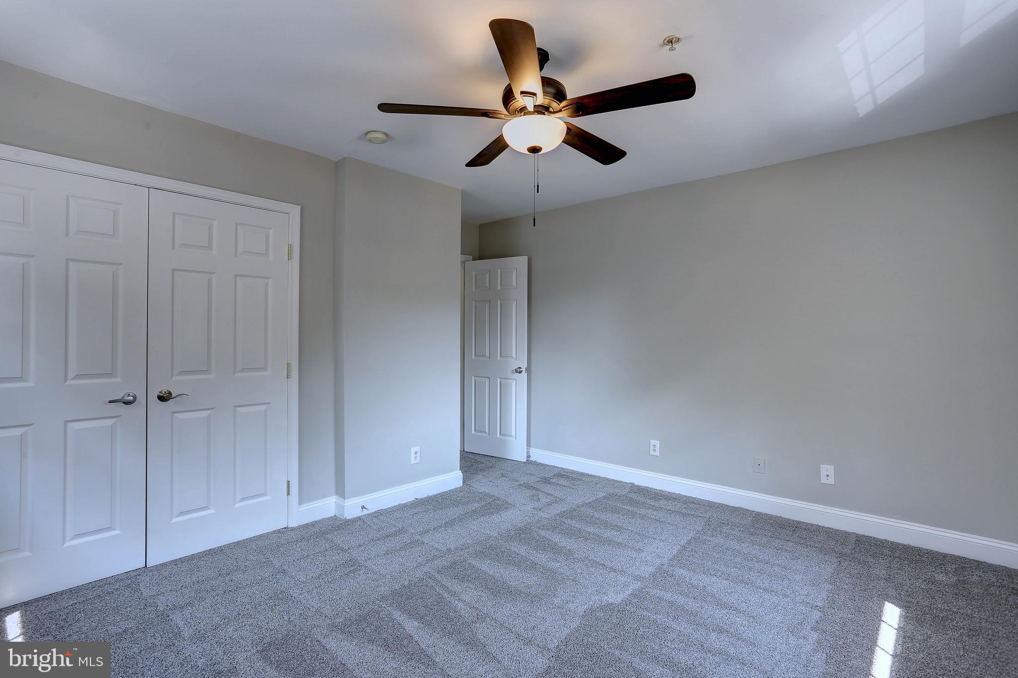 THE OAKS NORTH - Residential