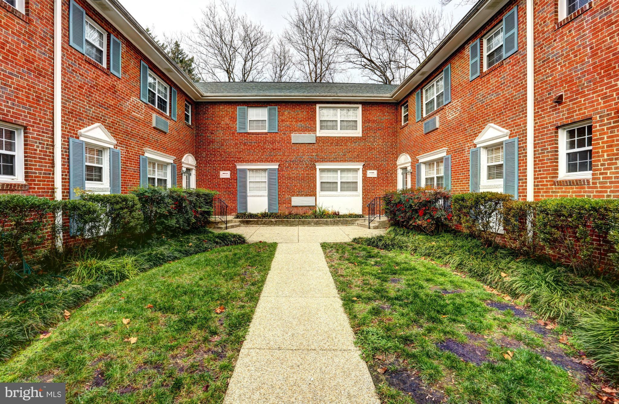 THE OAKS NORTH - Residential