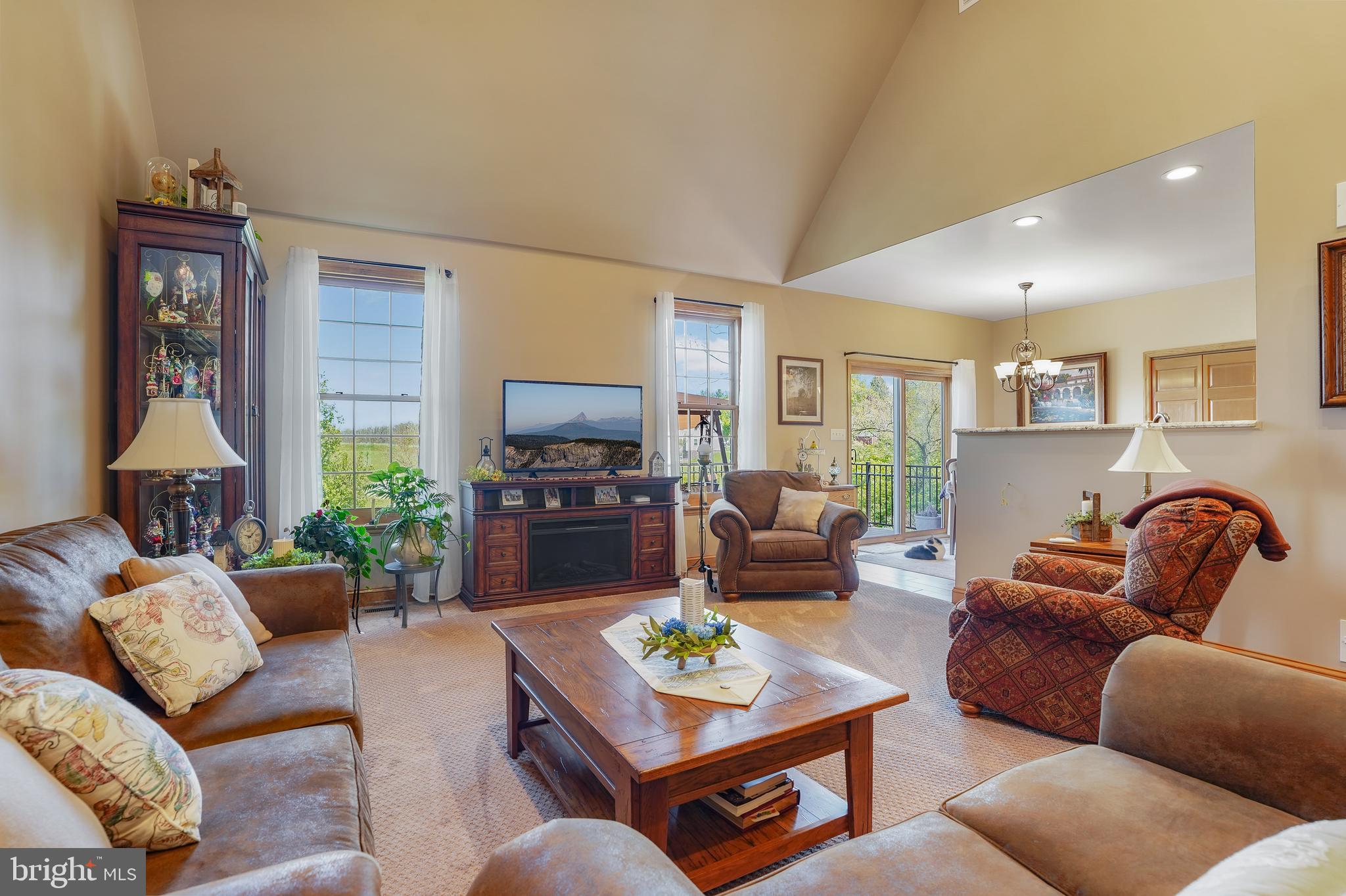 FOOTHILLS OF KENSINGTON - Residential