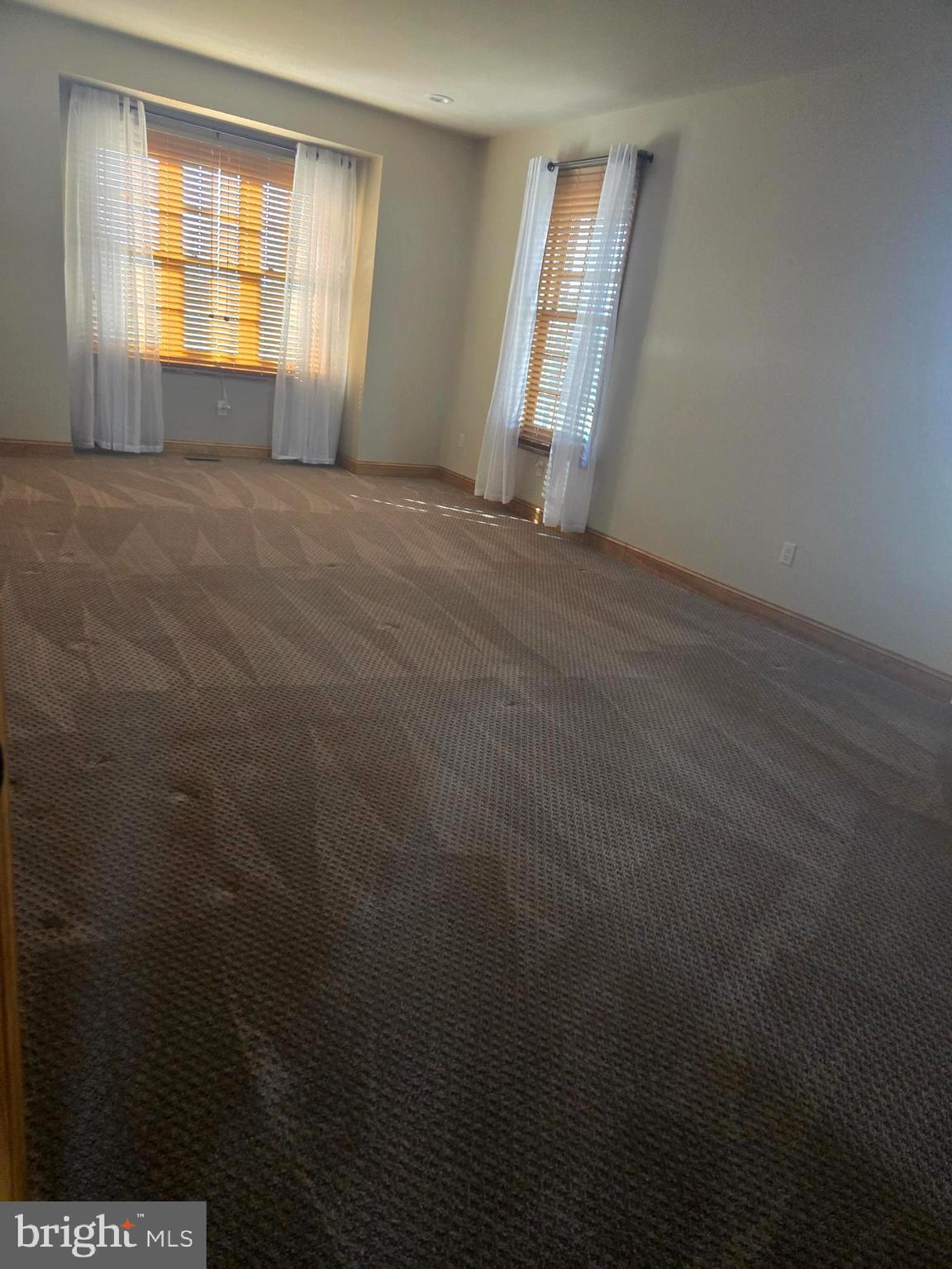 FOOTHILLS OF KENSINGTON - Residential