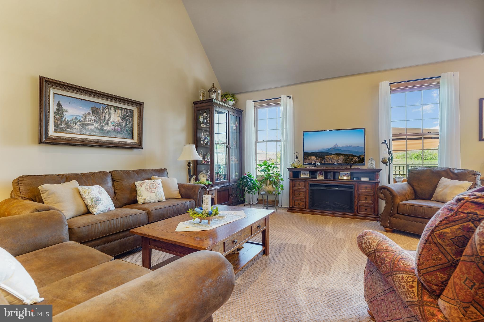 FOOTHILLS OF KENSINGTON - Residential