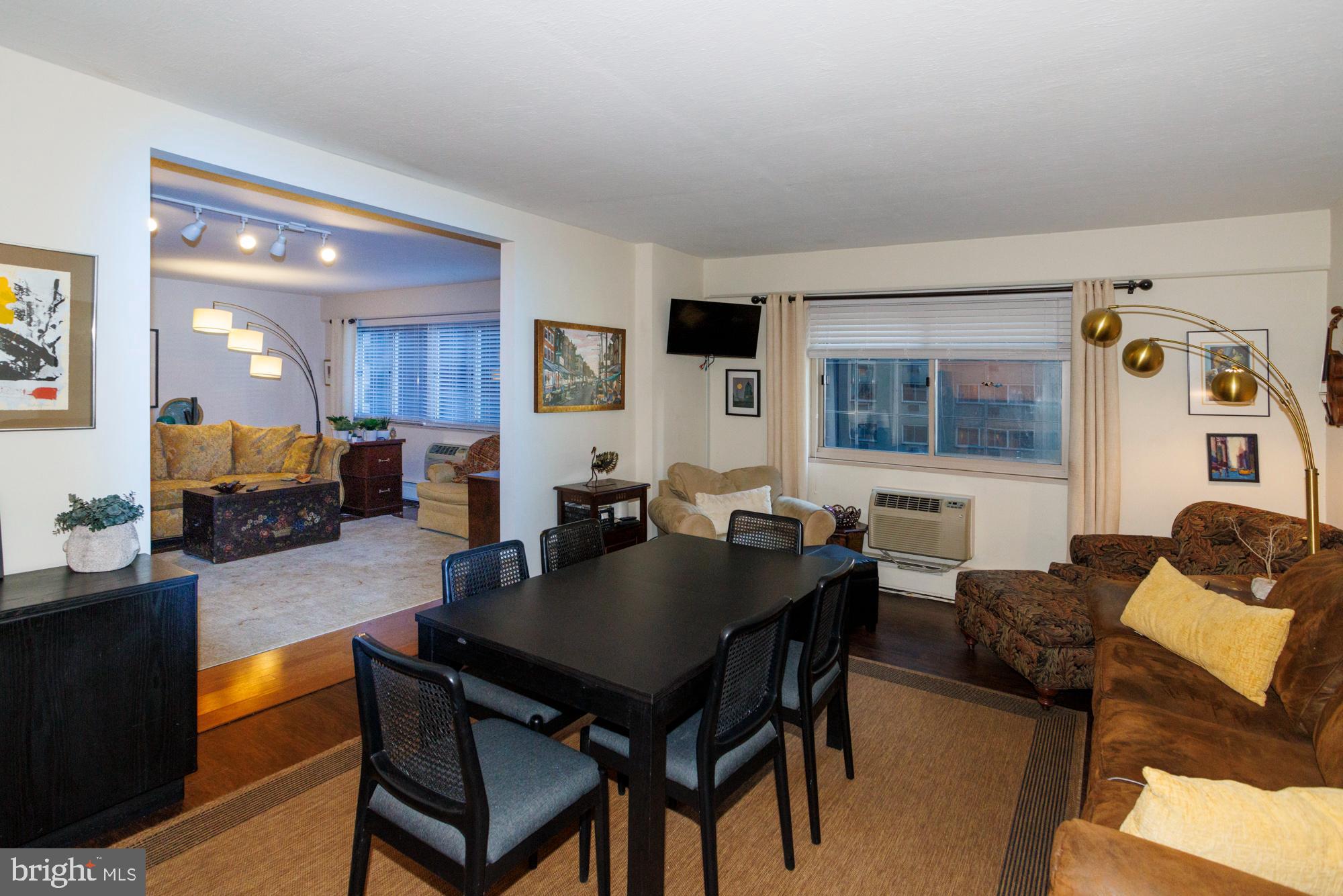 RITTENHOUSE SQUARE - Residential