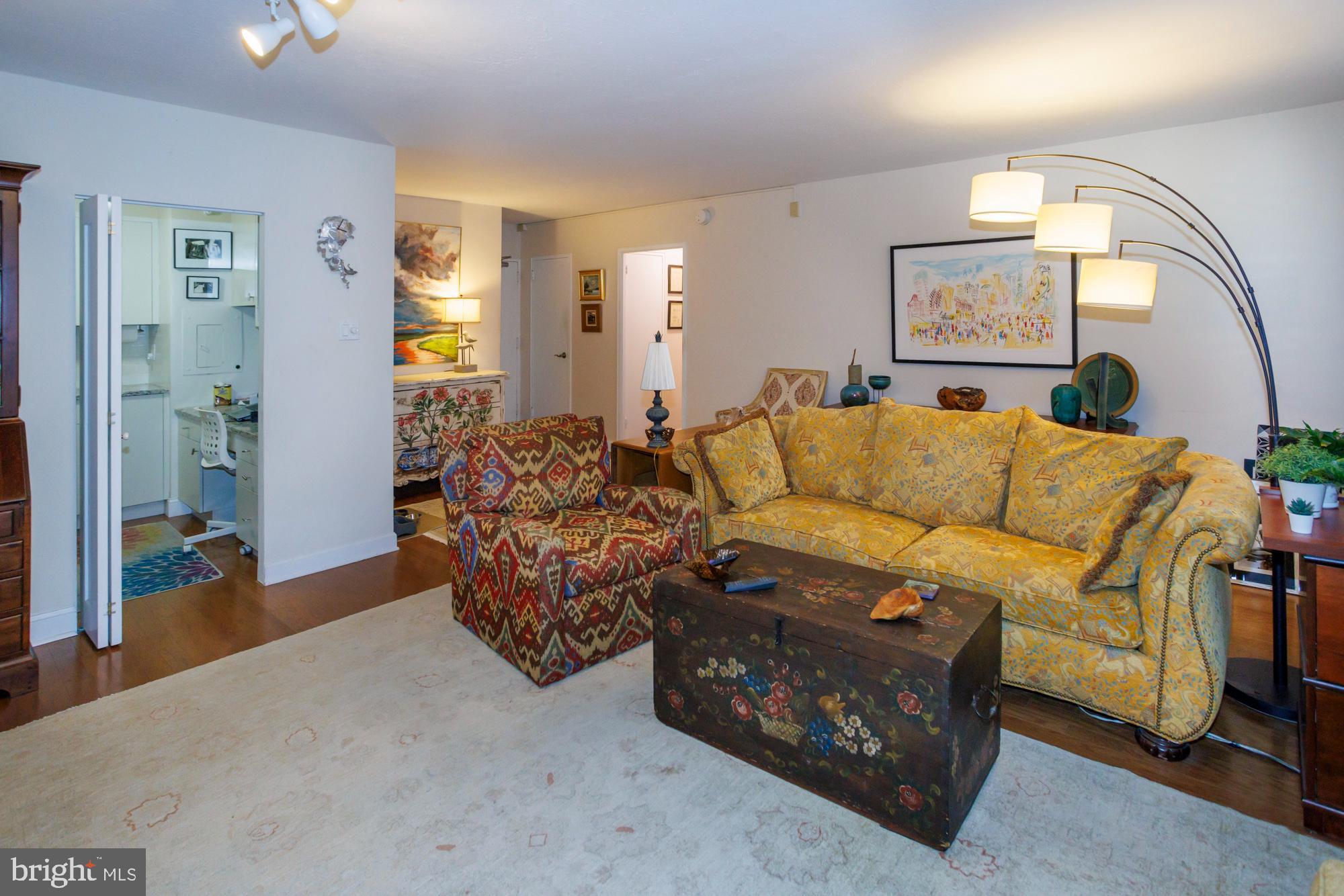 RITTENHOUSE SQUARE - Residential