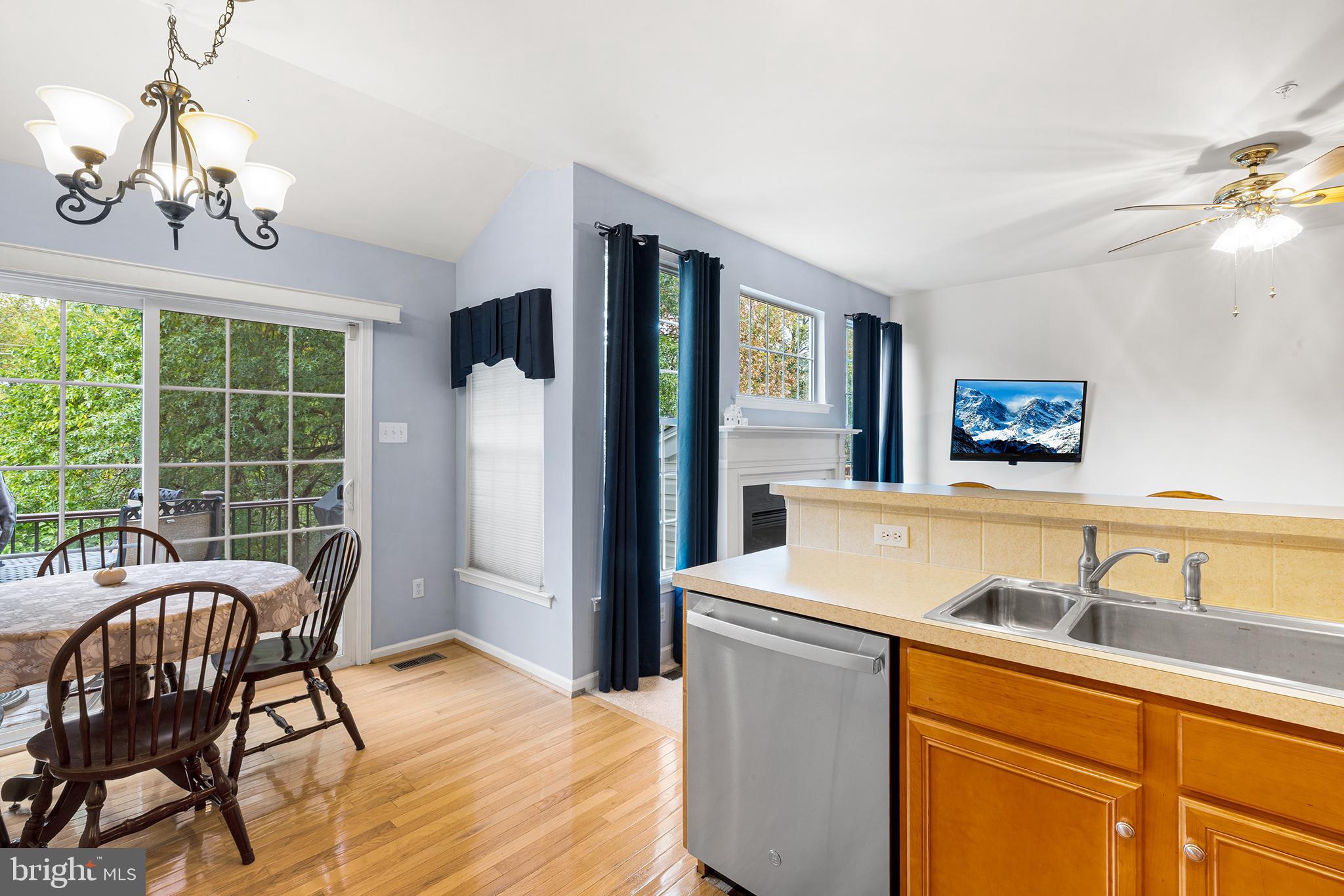 WHITELAND WOODS - Residential