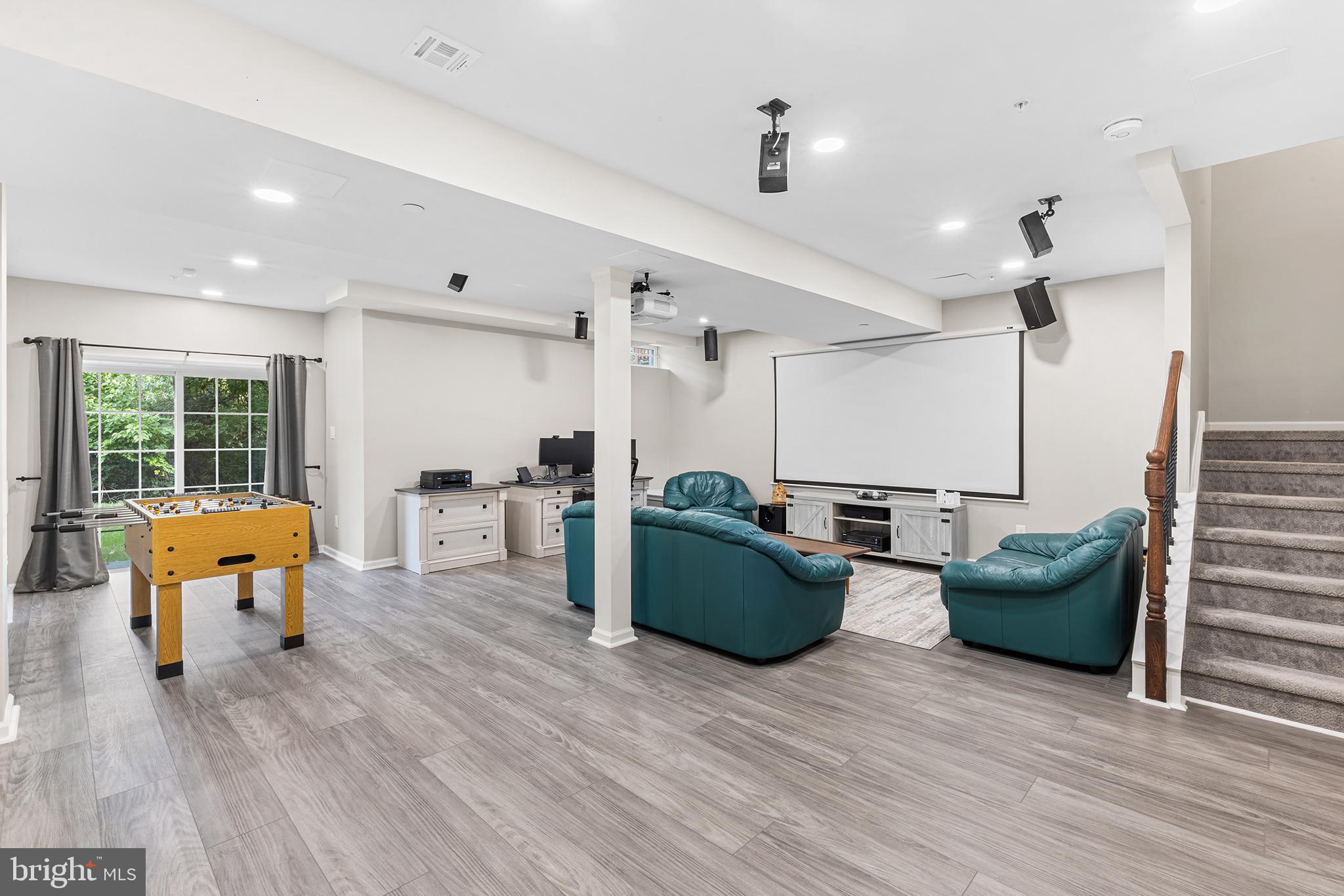 WHITELAND WOODS - Residential