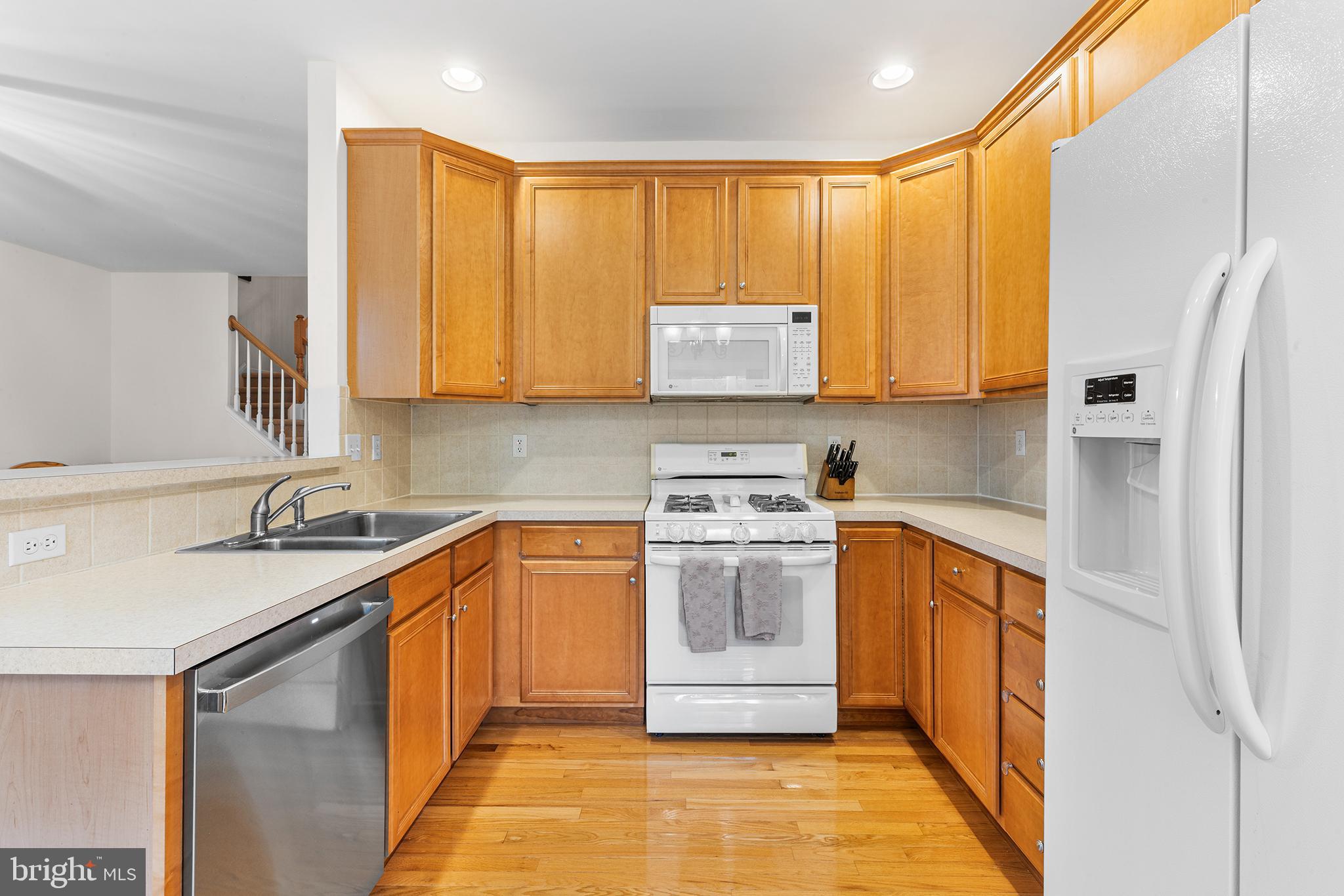 WHITELAND WOODS - Residential