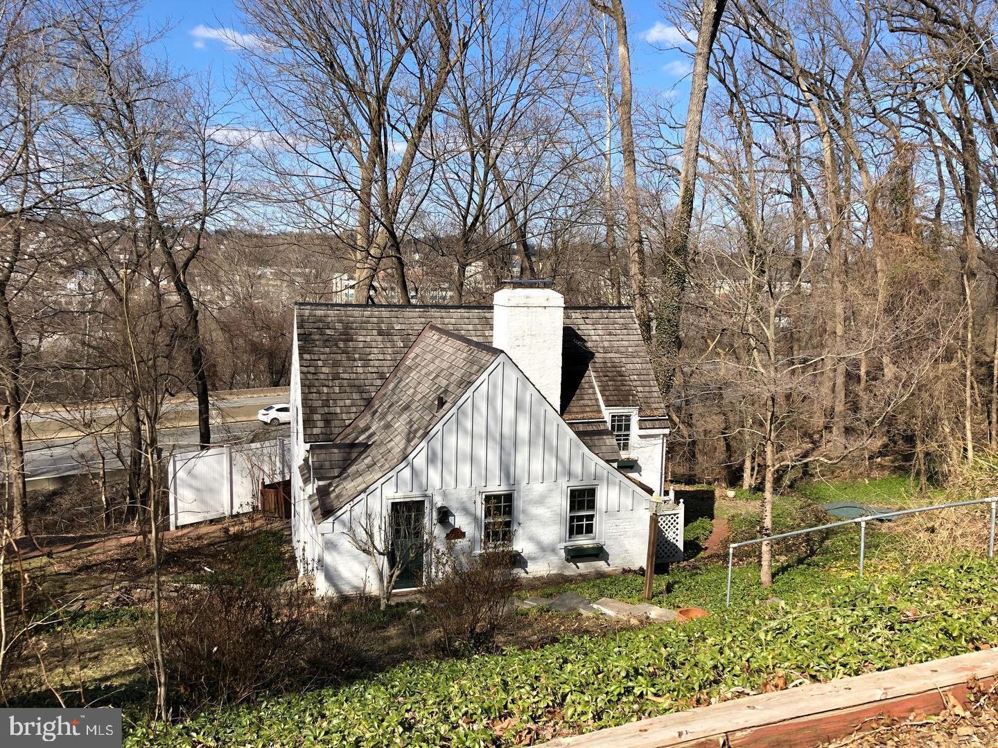 GLADWYNE - Residential Lease