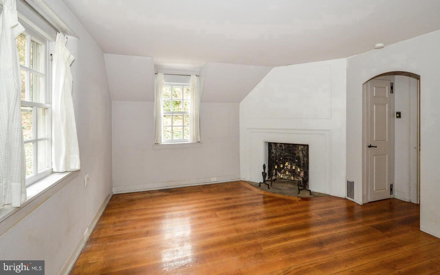 GLADWYNE - Residential Lease