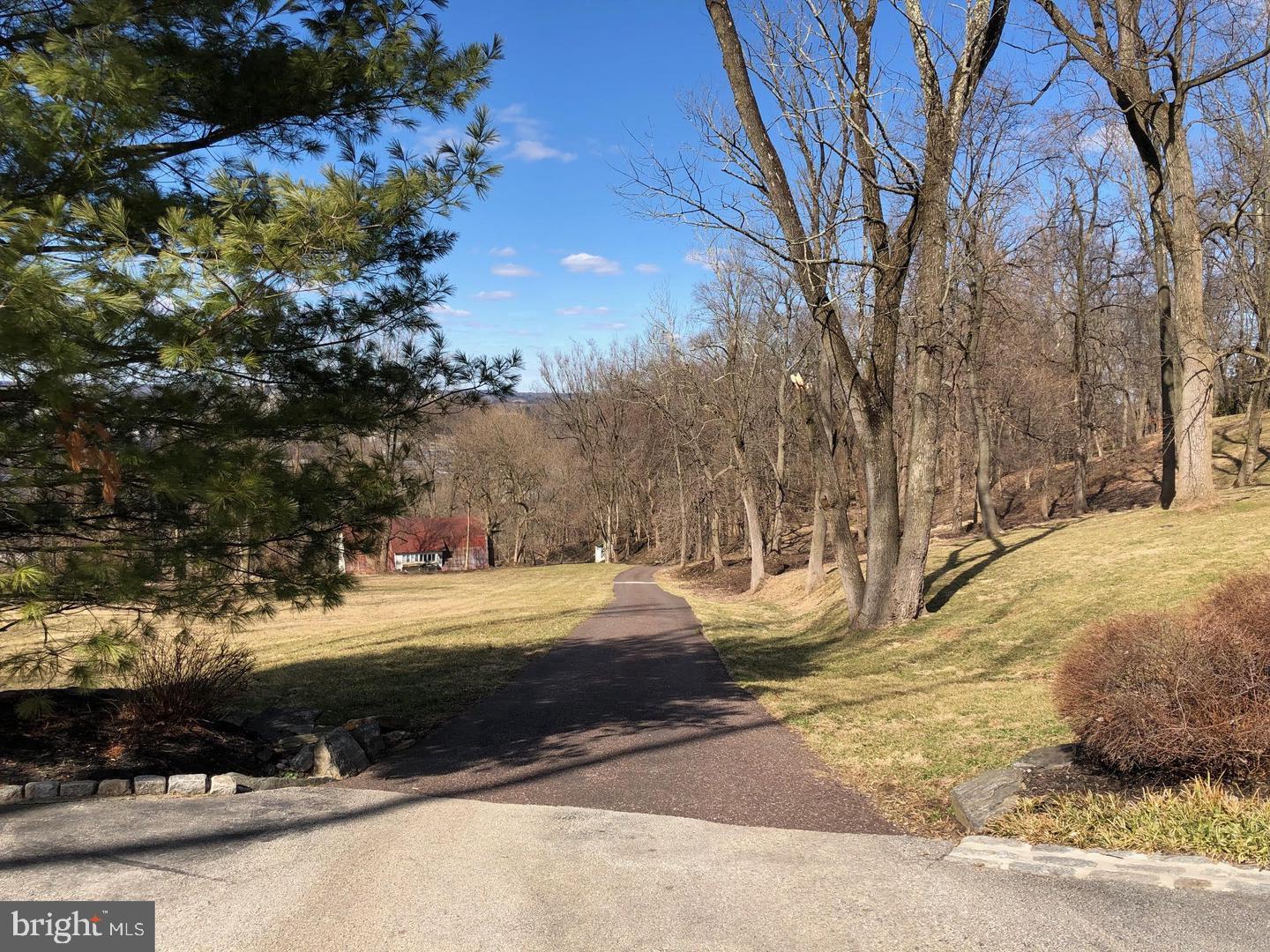 1243 BRYN TYDDYN DRIVE