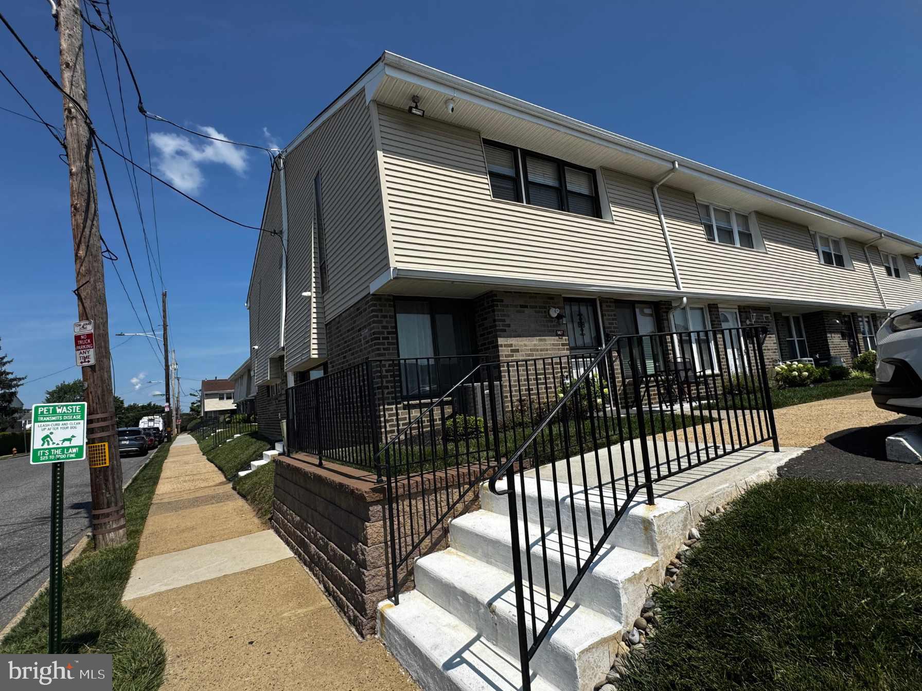 3850 WOODHAVEN ROAD 00 907